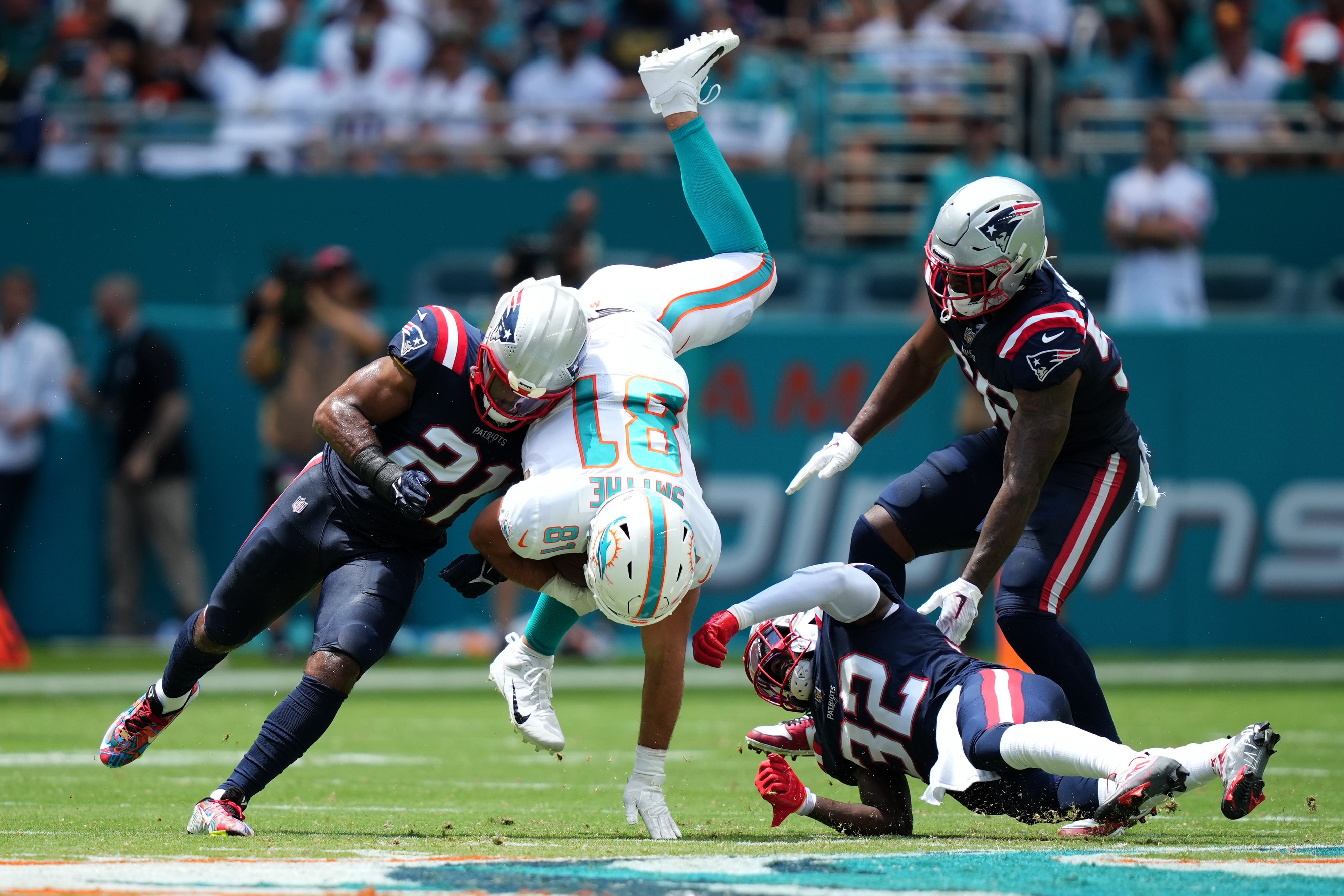 Patriots Devin McCourty retired