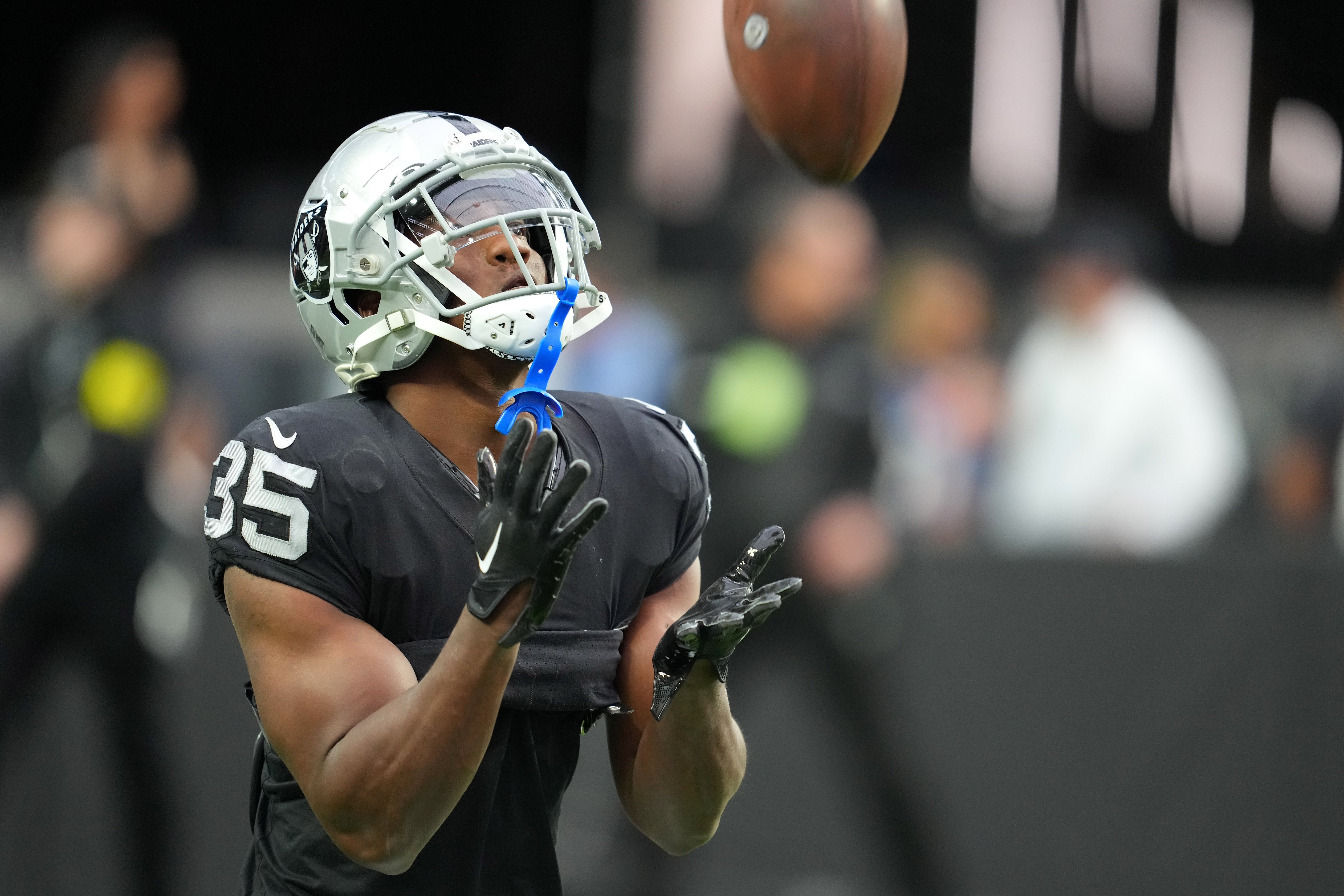 Nov 13, 2022; Paradise, Nevada, USA; Las Vegas Raiders running back Zamir White (35) warms up before a game against the Indianapolis Colts at Allegiant Stadium.