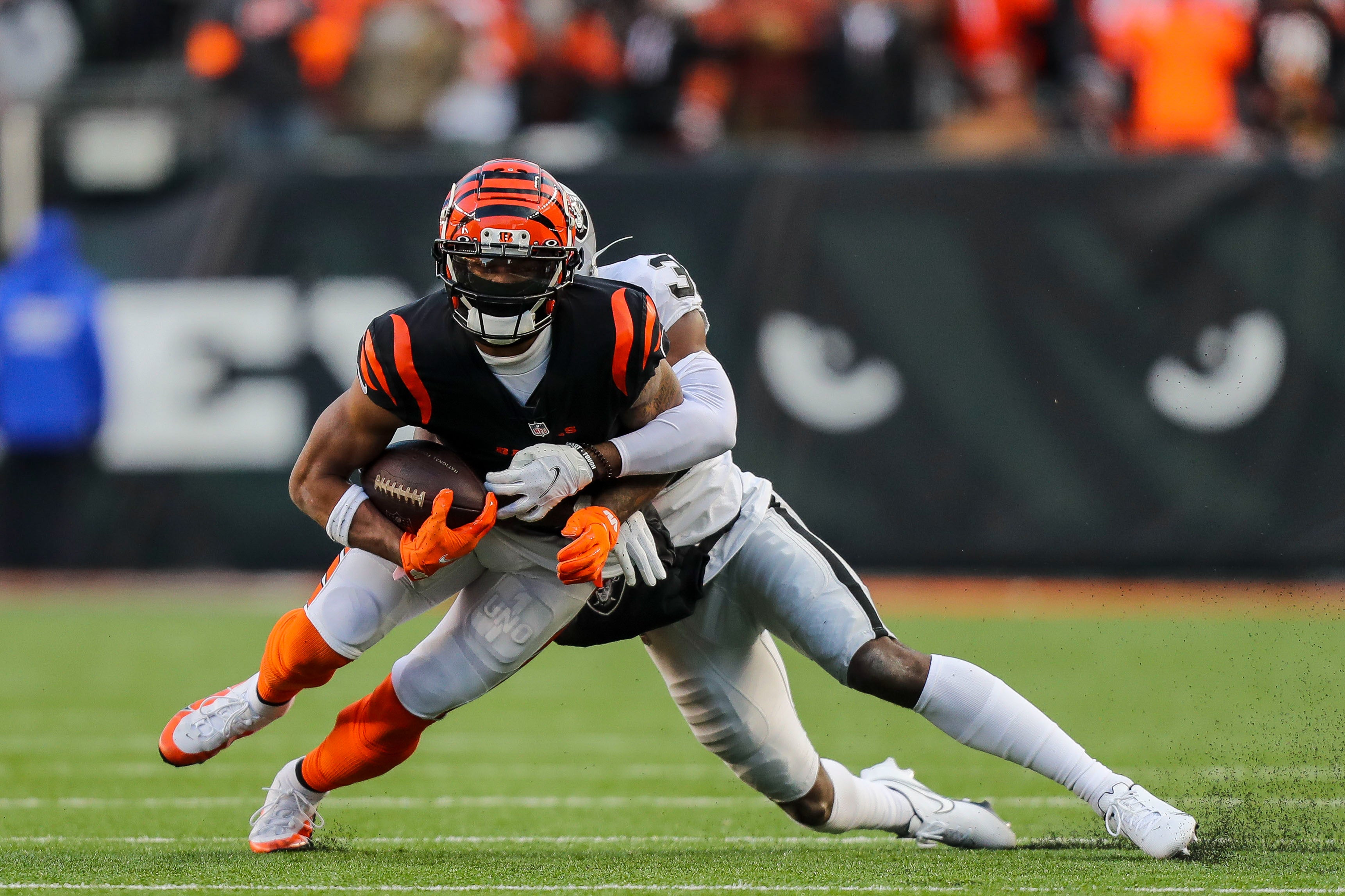 Raiders cornerback Brandon Facyson