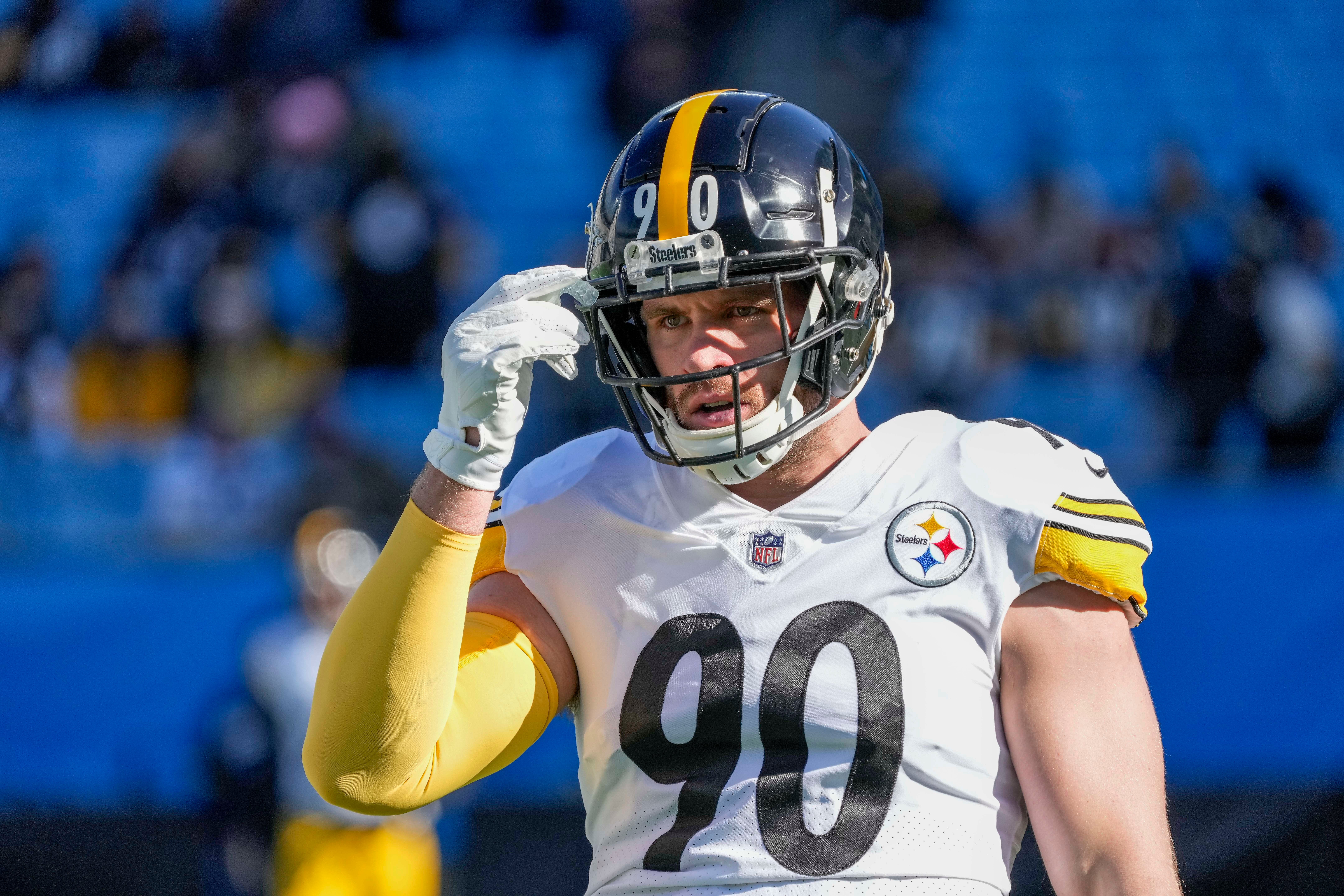 Pittsburgh Steelers EDGE T.J. Watt before gametime.