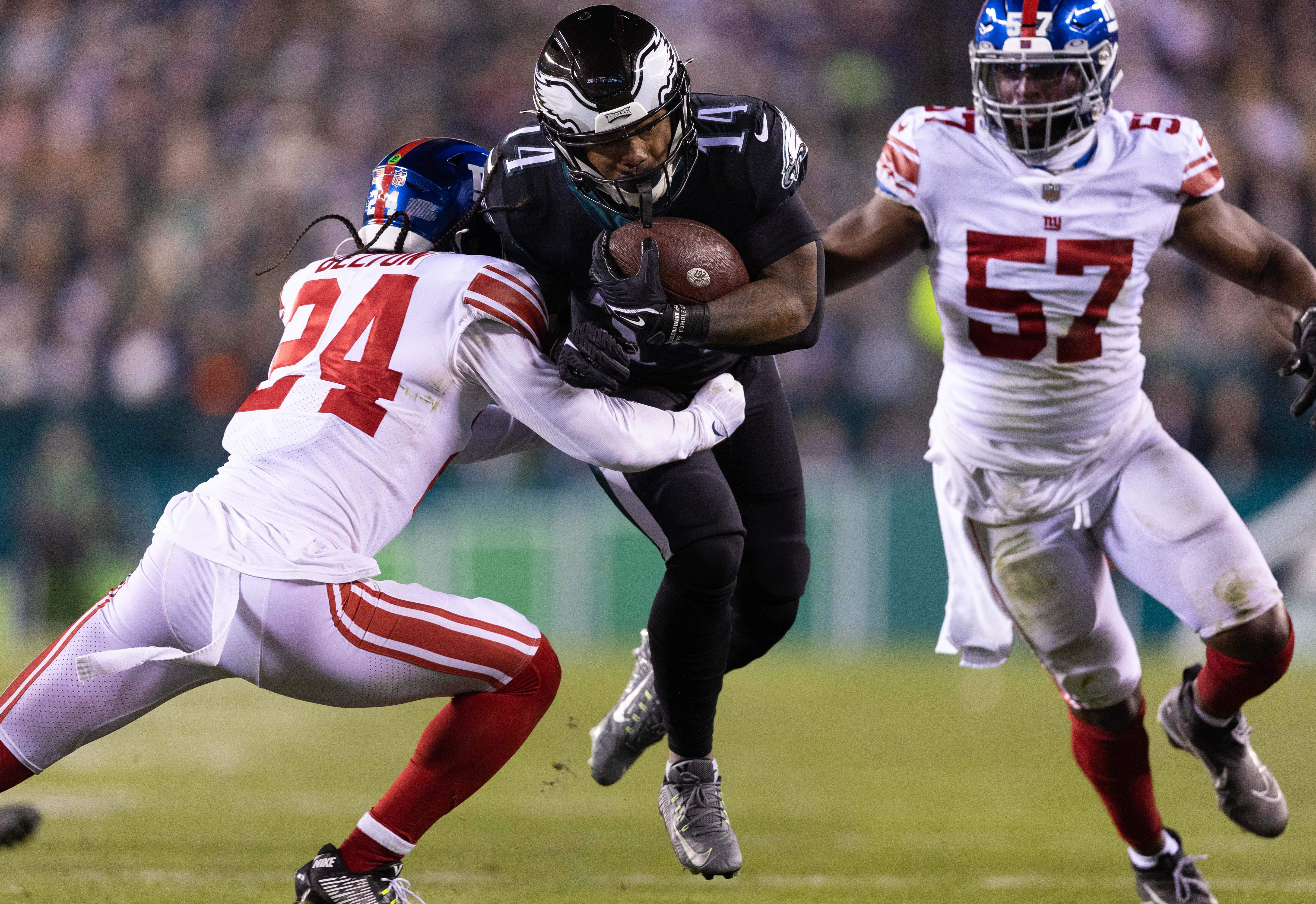 giants-training-camp-battle-strong-safety-dane-belton-bobby-mccain