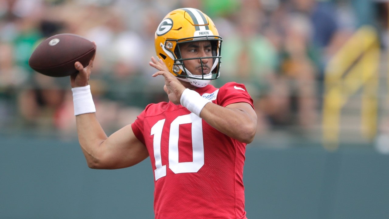 July 26, 2023; Green Bay, WI, USA; Green Bay Packers quarterback Jordan Love (10) during the first day of practice of the Green Bay Packers 2023 training camp at Ray Nitschke Field.