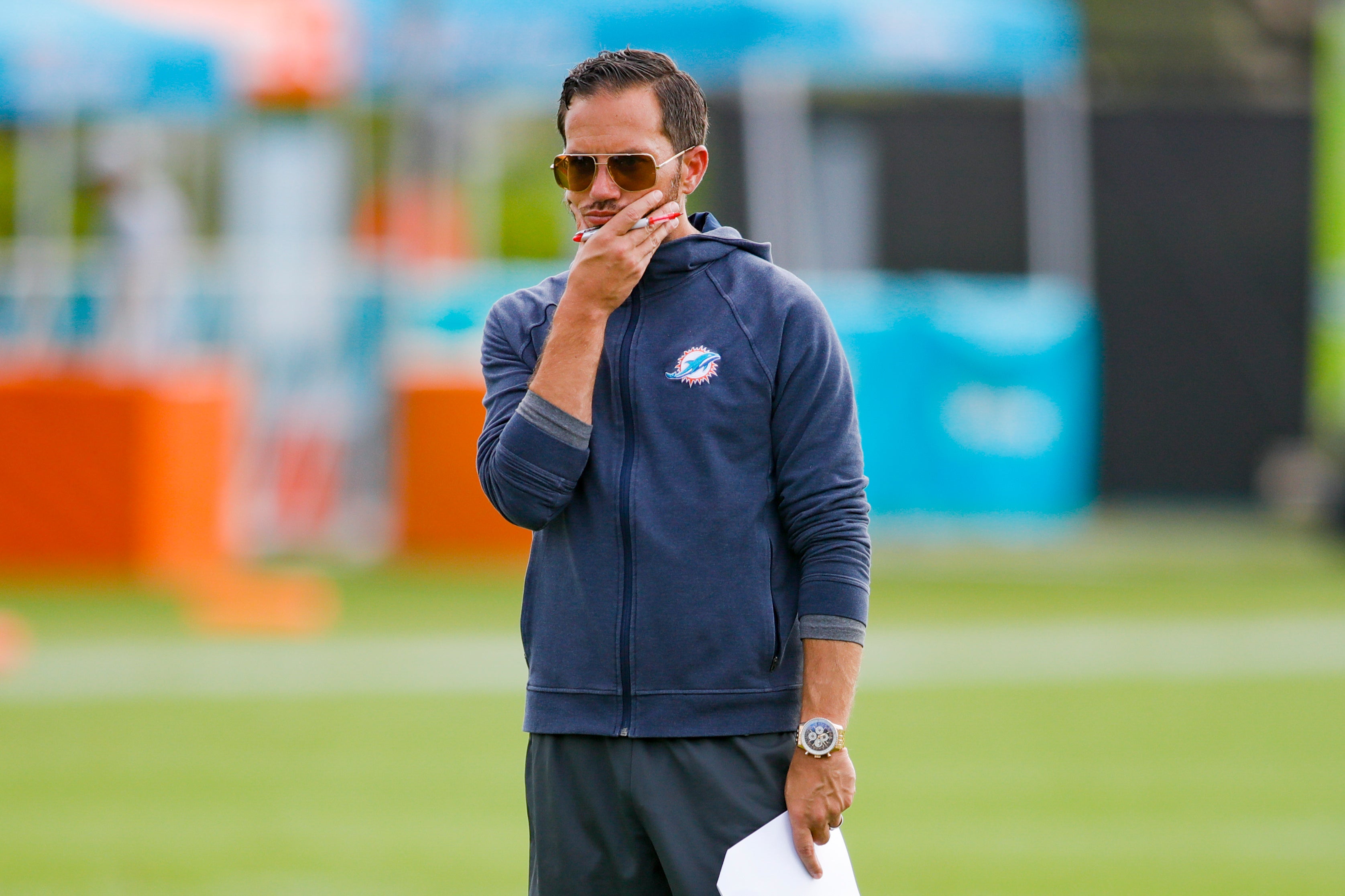 Miami Dolphins HC Mike McDaniel in training camp.