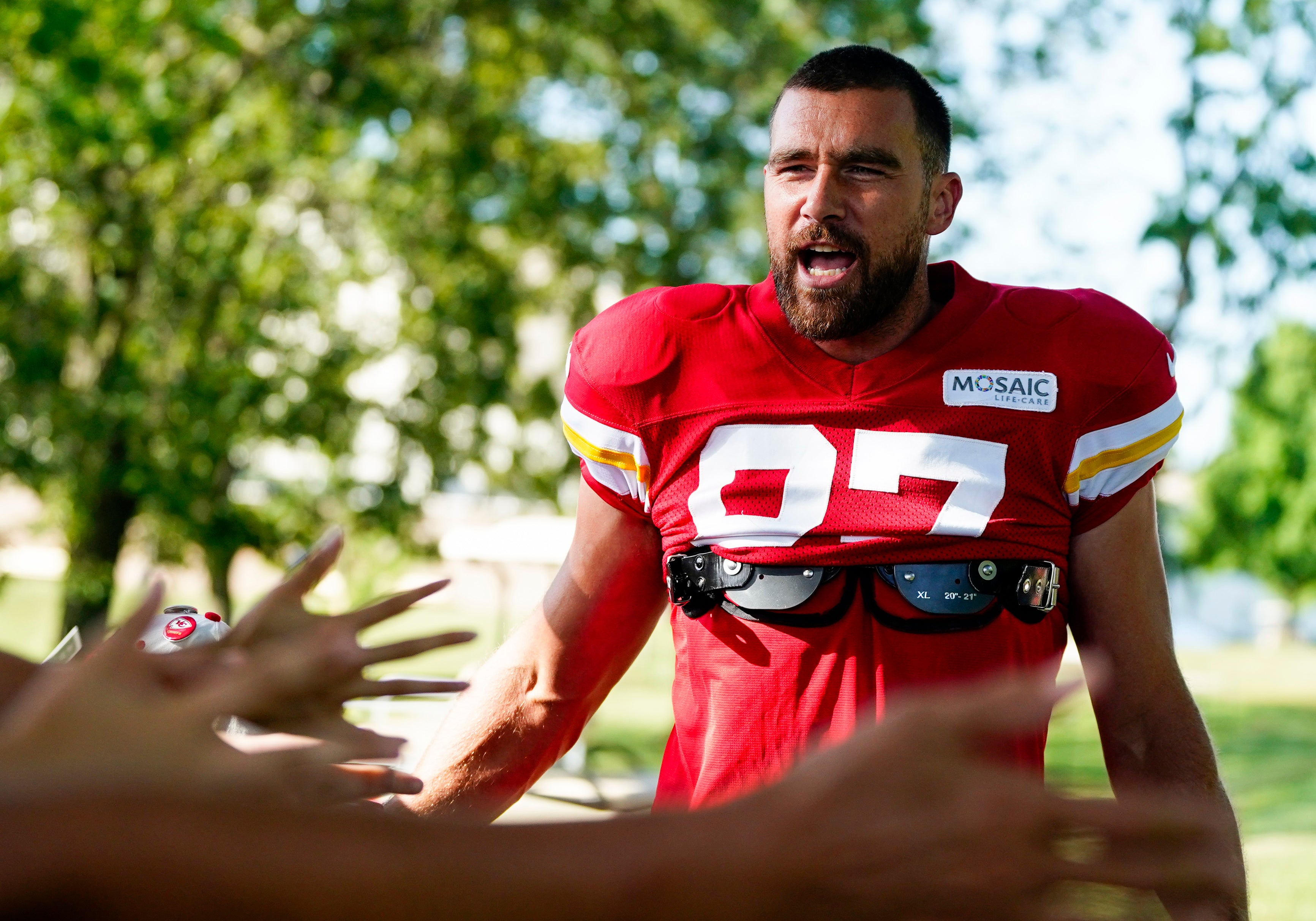 Kansas City Chiefs tight end travis kelce training camp