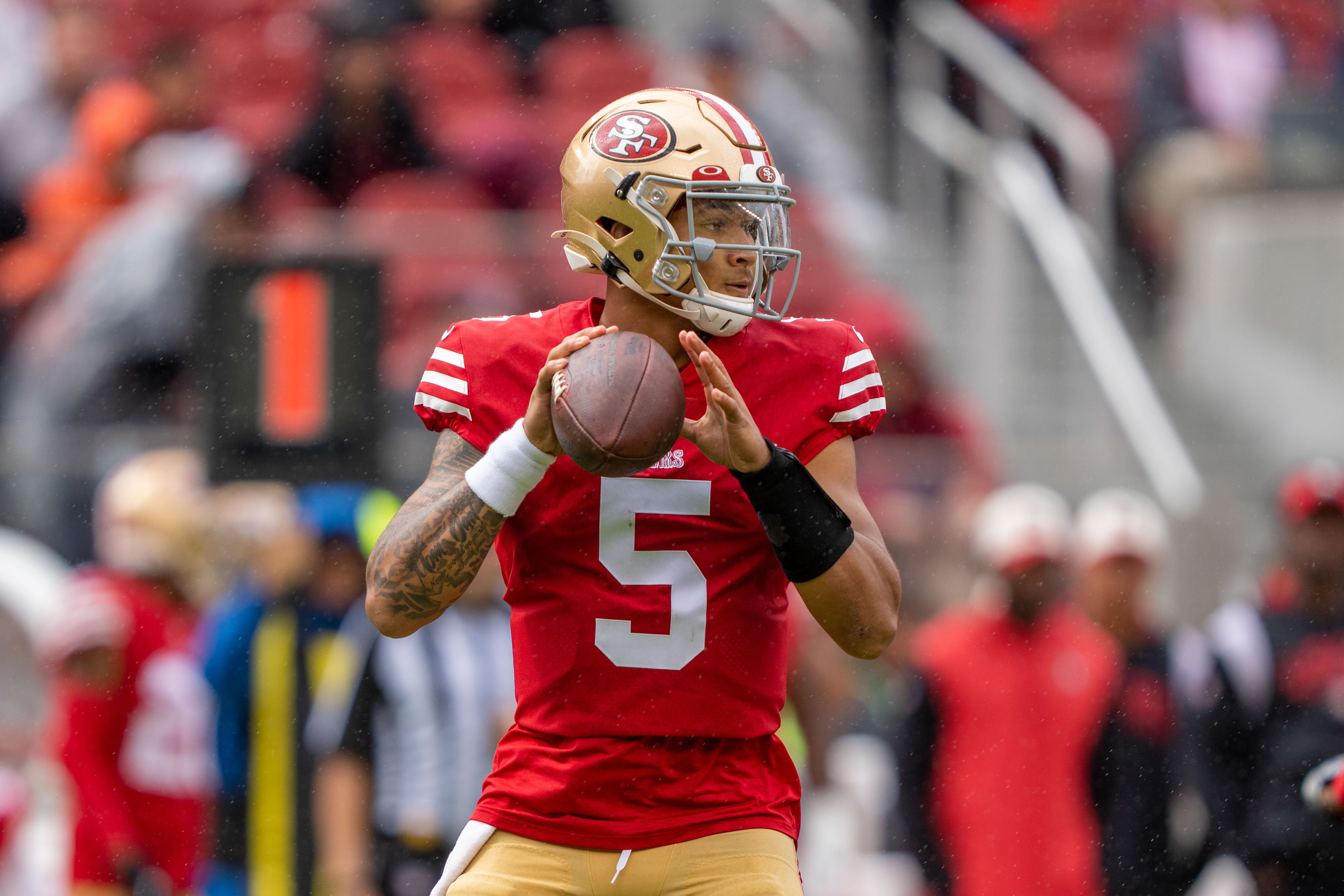 San Francisco 49ers quarterback Trey Lance (5) during the first quarter against the Seattle Seahawks at Levi's Stadium. Kyle Terada-USA TODAY Sports