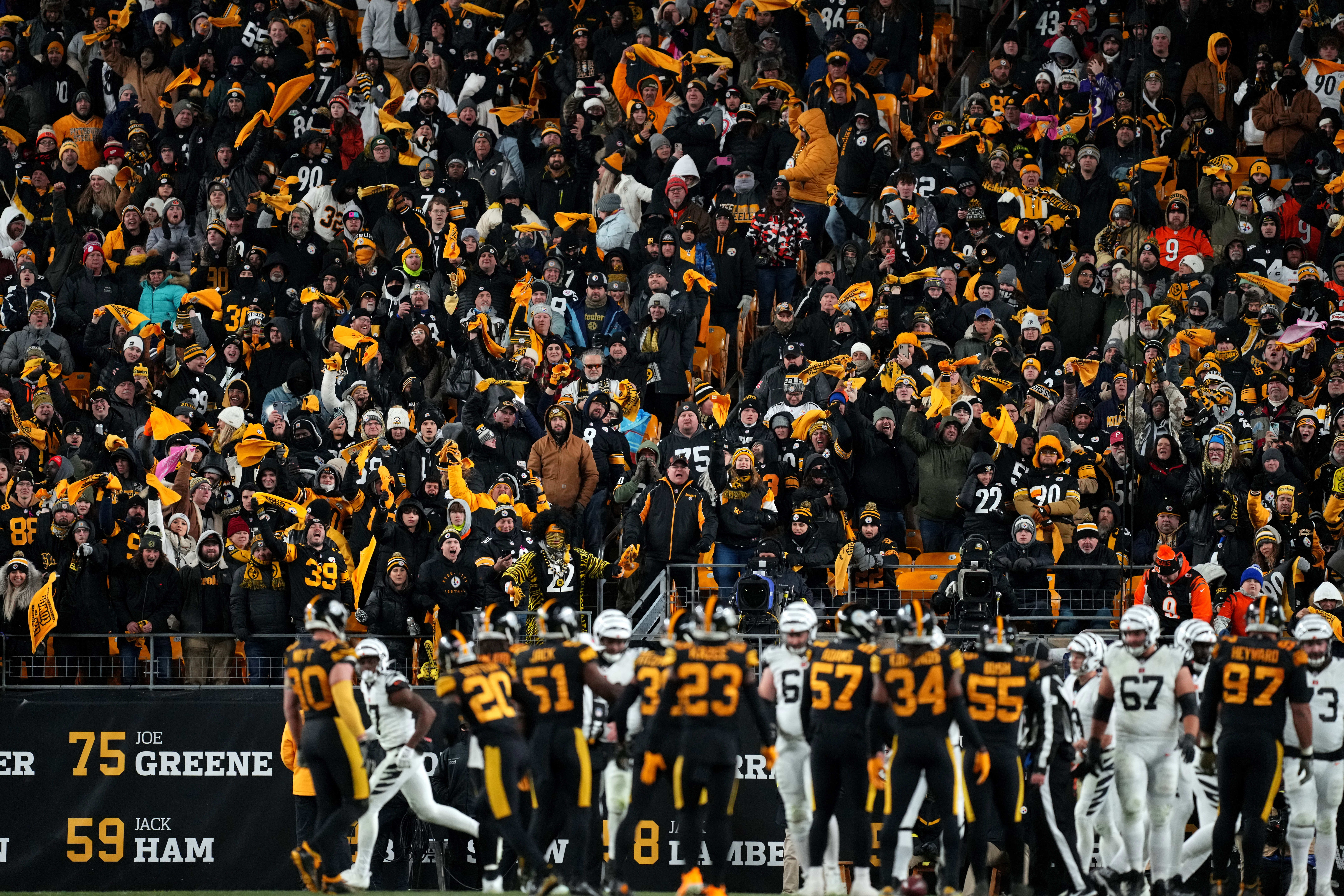 Nov 20, 2022; Pittsburgh, Pennsylvania, USA; Pittsburgh Steelers fans cheer as the Cincinnati Bengals offense is backed up against their own end zone in the fourth quarter at Acrisure Stadium. Mandatory Credit: Kareem Elgazzar-USA TODAY Sports-The Cincinnati Enquirer