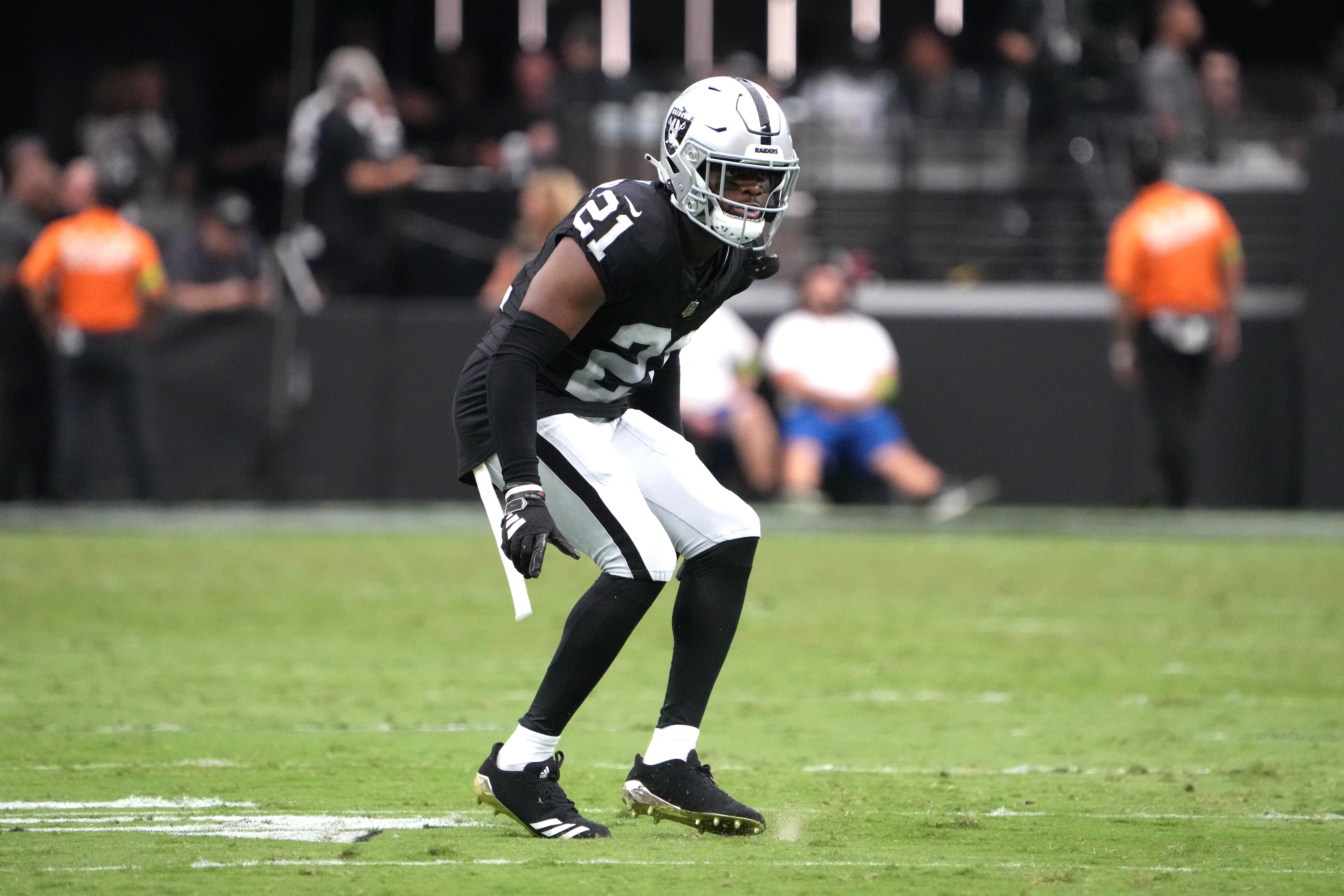 Las Vegas Raiders Amik Robertson