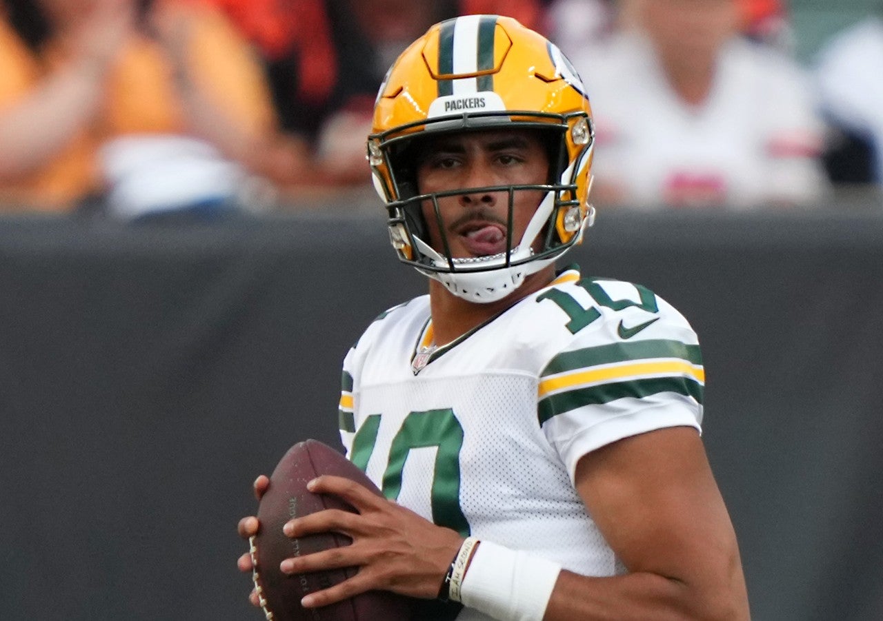 August 11, 2023; Cincinnati, OH, USA; Green Bay Packers quarterback Jordan Love (10) looks to pass in the first quarter during Week 1 NFL preseason game between the Green Bay Packers and the Cincinnati Bengals at Paycor Stadium in Cincinnati, OH. Kareem Elgazzar-USA TODAY NETWORK
