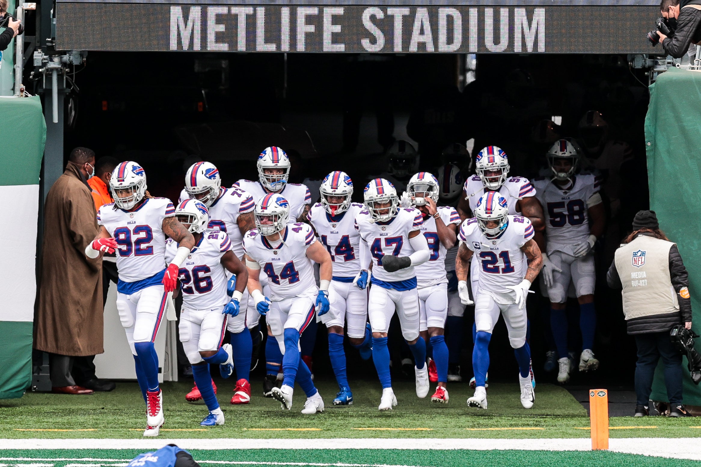 Buffalo Bills LB Tyler Matakevich/ Photo Credit: Vincent Carchietta-USA TODAY Sports