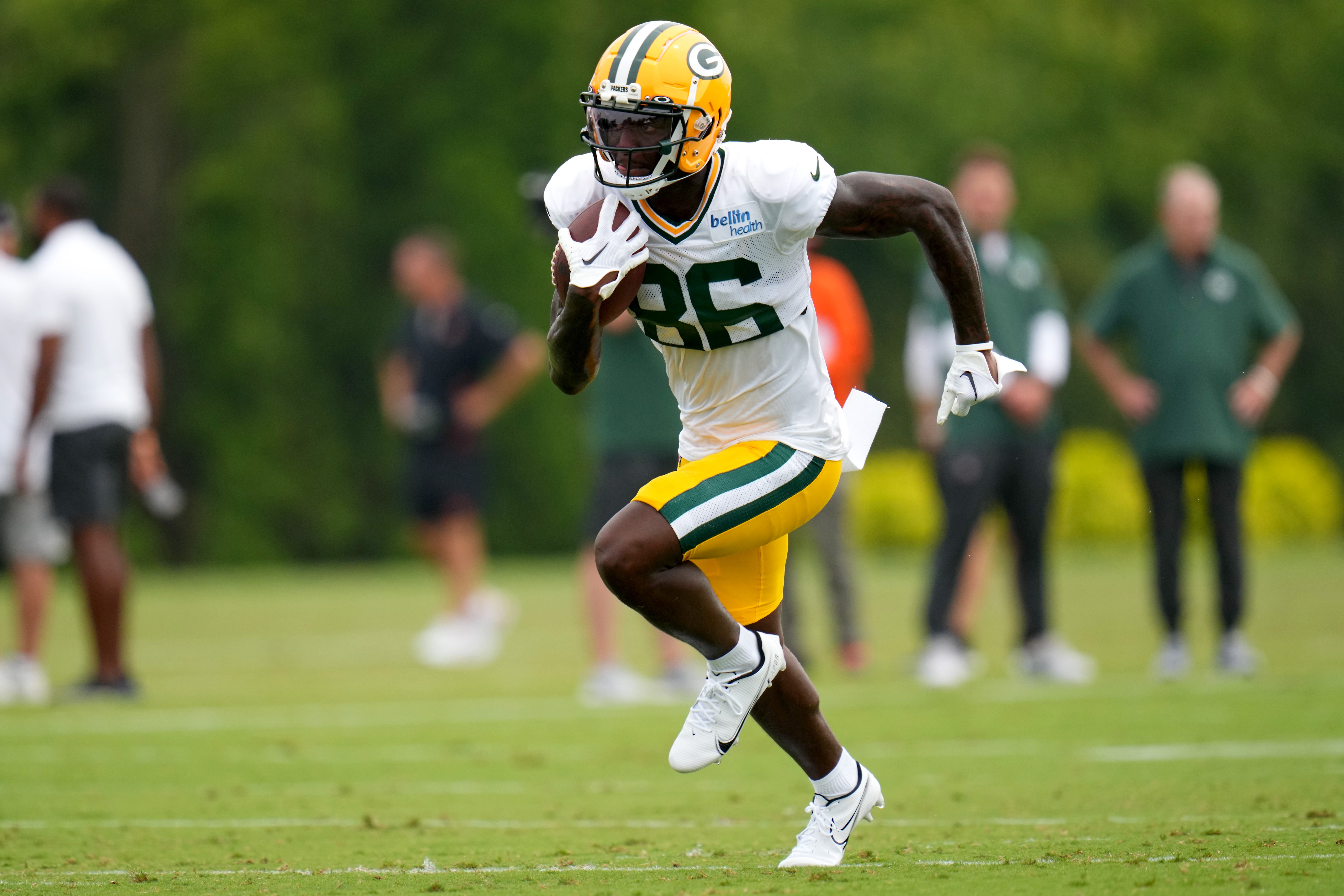 Green Bay Packers wide receiver Grant DuBose (86) runs downfield after completing a catch during a joint practice between the Green Bay Packers and the Cincinnati Bengals, Wednesday, Aug. 9, 2023, at the practice fields next to Paycor Stadium in Cincinnati. Kareem Elgazzar/The Enquirer / USA TODAY NETWORK