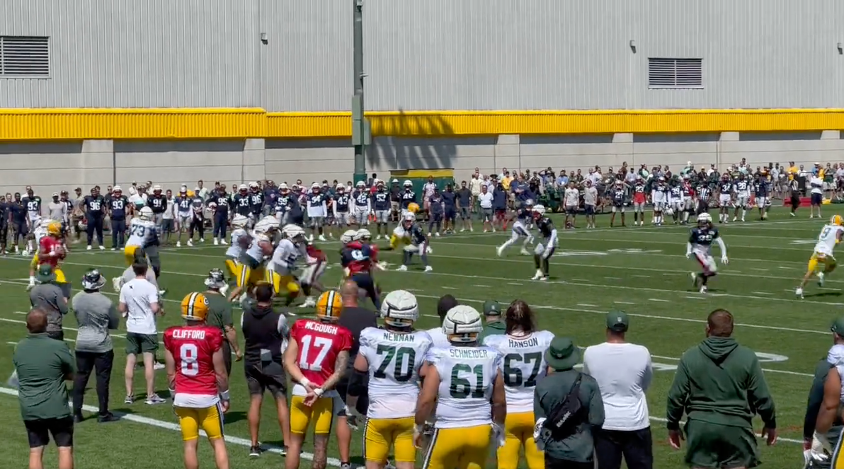 Packers-Patriots joint practice. Credit:@ArguableO on Twitter/X