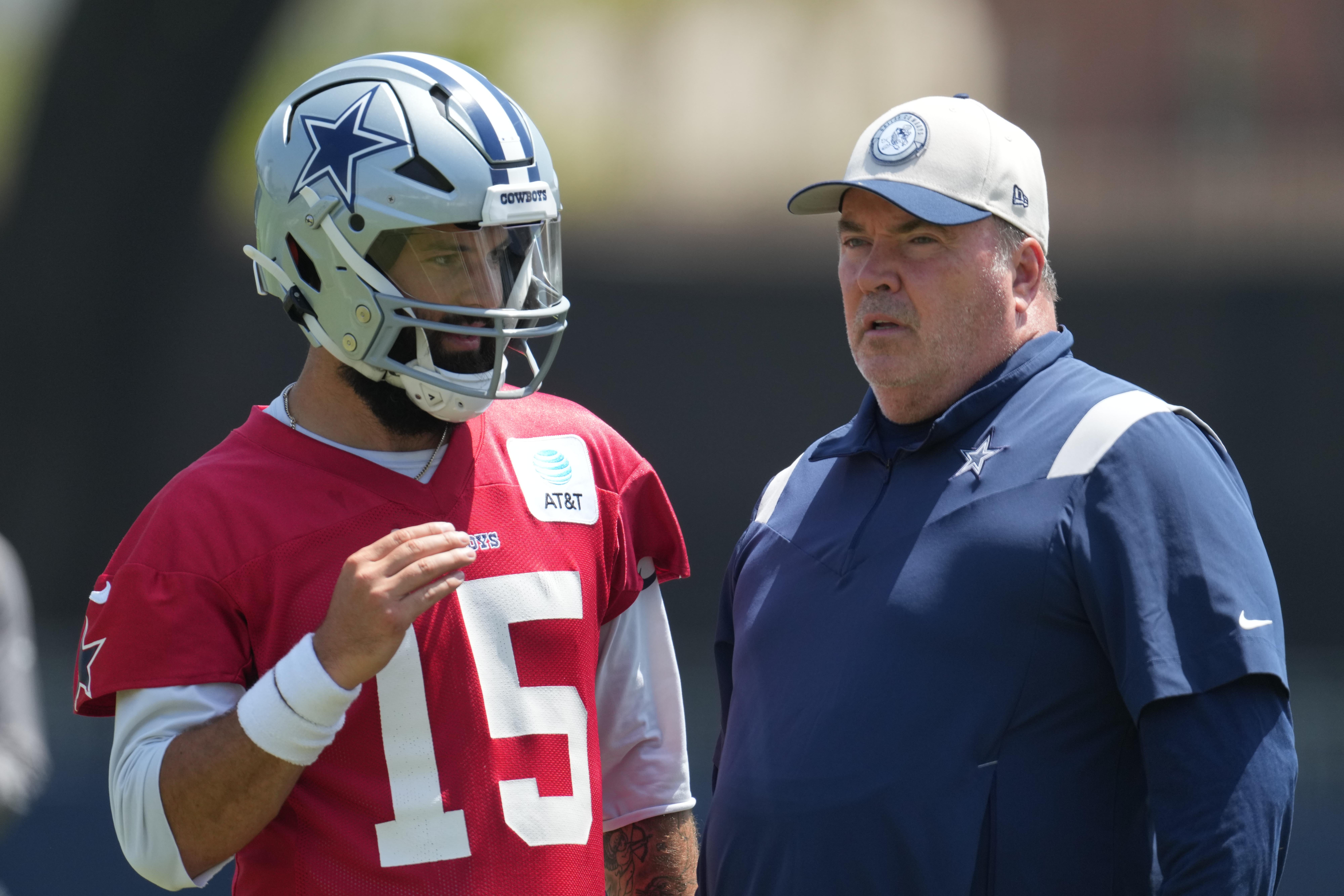 Dallas Cowboys coach Mike McCarthy (right) and quarterback Will Grier (15) during training camp at the River Ridge Fields. Mandatory Credit: Kirby Lee-USA TODAY Sports