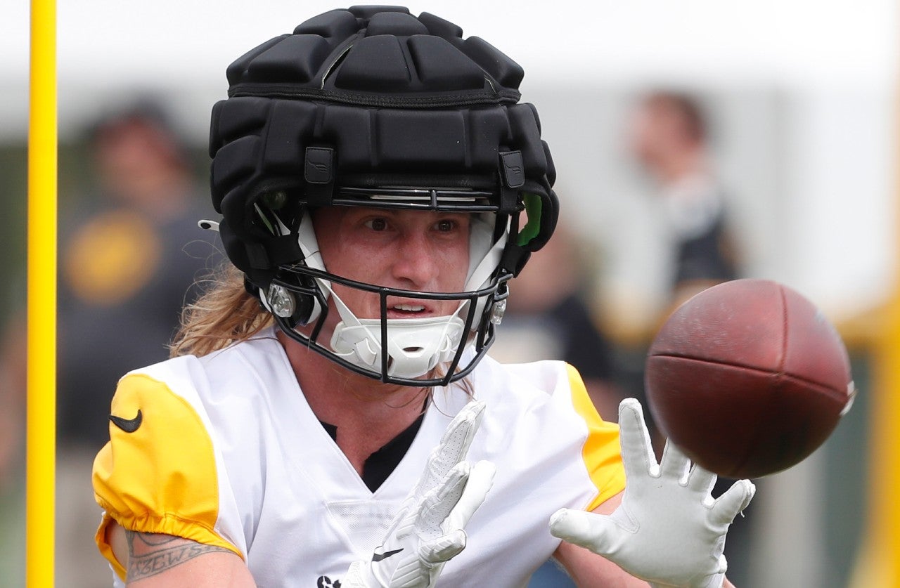 Jul 27, 2023; Latrobe, PA, USA; Pittsburgh Steelers wide receiver Gunner Olszewski (89) participates in drills during training camp at Saint Vincent College. Mandatory Credit: Charles LeClaire-USA TODAY Sports  