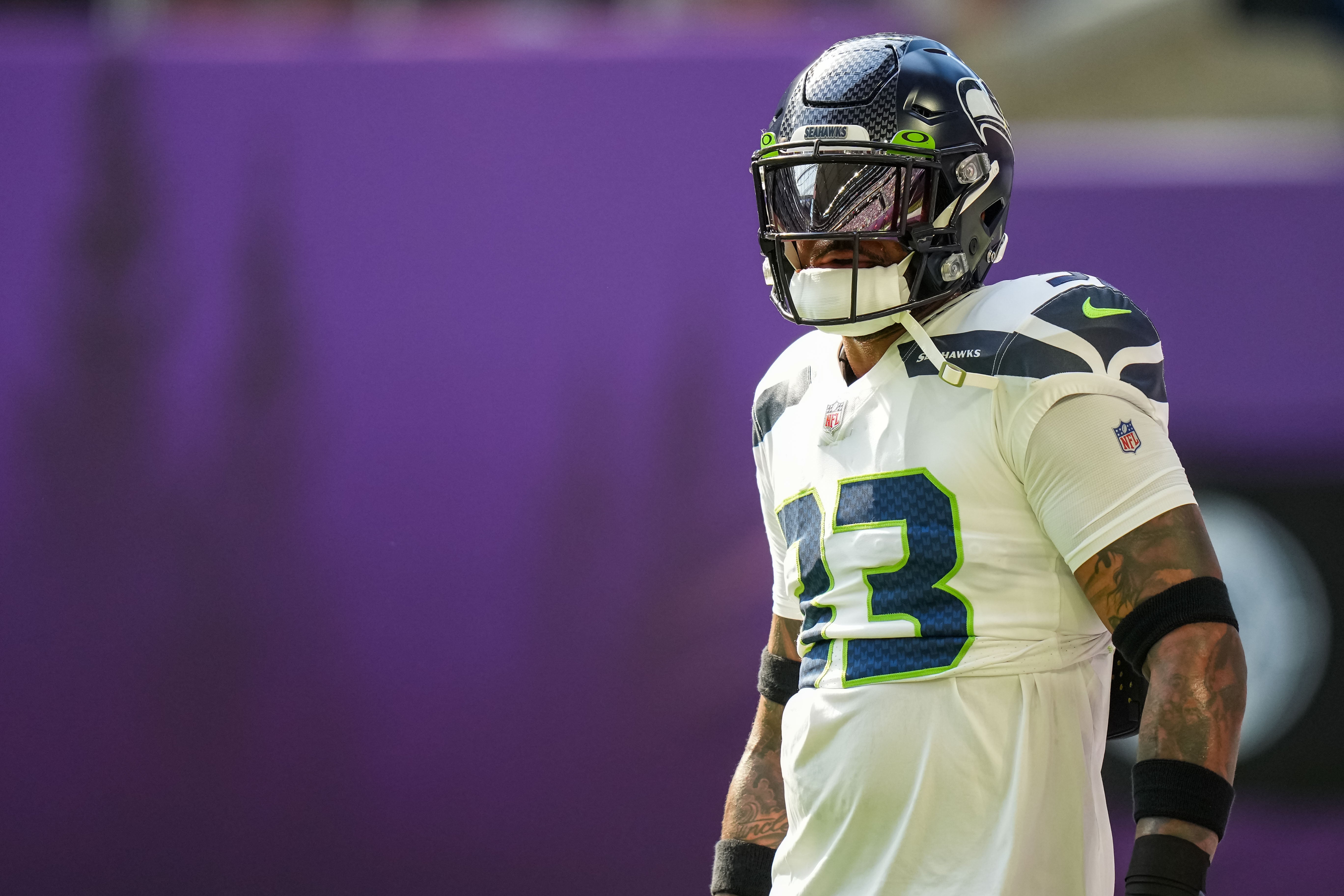 Sep 26, 2021; Minneapolis, Minnesota, USA; Seattle Seahawks strong safety Jamal Adams (33) prior to the game against Minnesota Vikings at U.S. Bank Stadium. Mandatory Credit: Brace Hemmelgarn-USA TODAY Sports