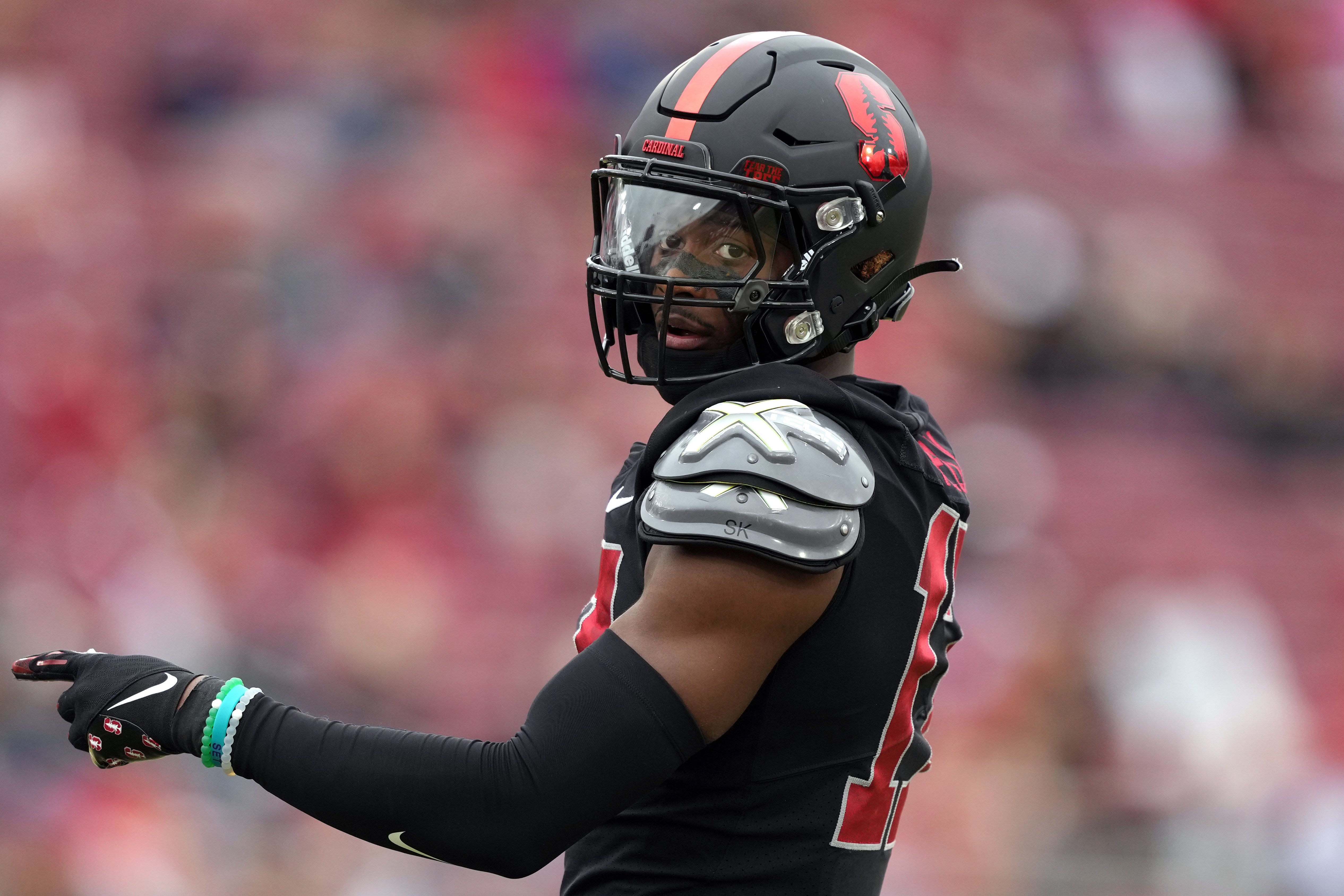 Nov 5, 2022; Stanford, California, USA; Stanford Cardinal cornerback Kyu Blu Kelly (17) during the third quarter against the Washington State Cougars at Stanford Stadium. Mandatory Credit: Darren Yamashita-USA TODAY Sports