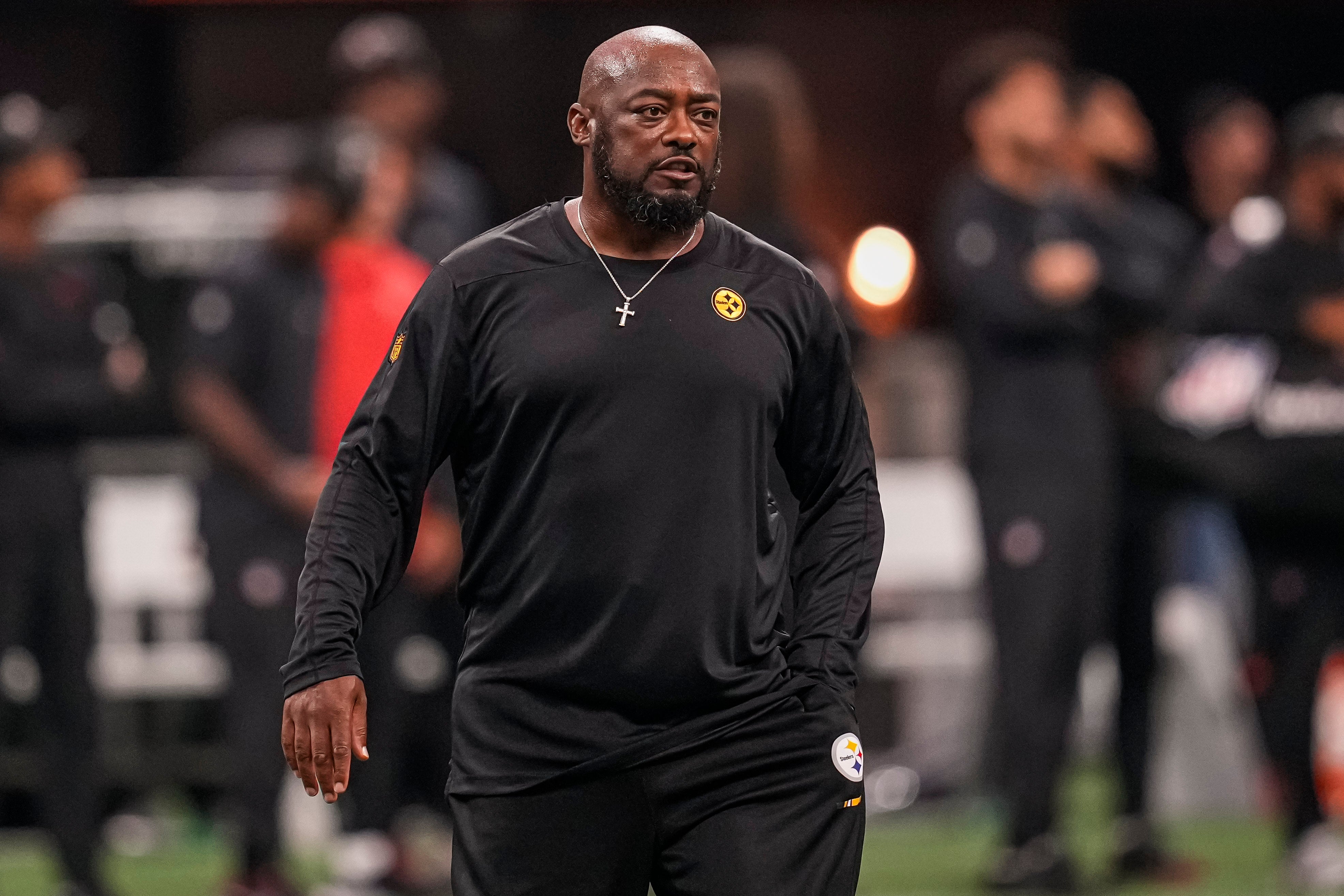 Aug 24, 2023; Atlanta, Georgia, USA; Pittsburgh Steelers head coach Mike Tomlin on the field prior to the game against the Atlanta Falcons at Mercedes-Benz Stadium. Mandatory Credit: Dale Zanine-USA TODAY Sports