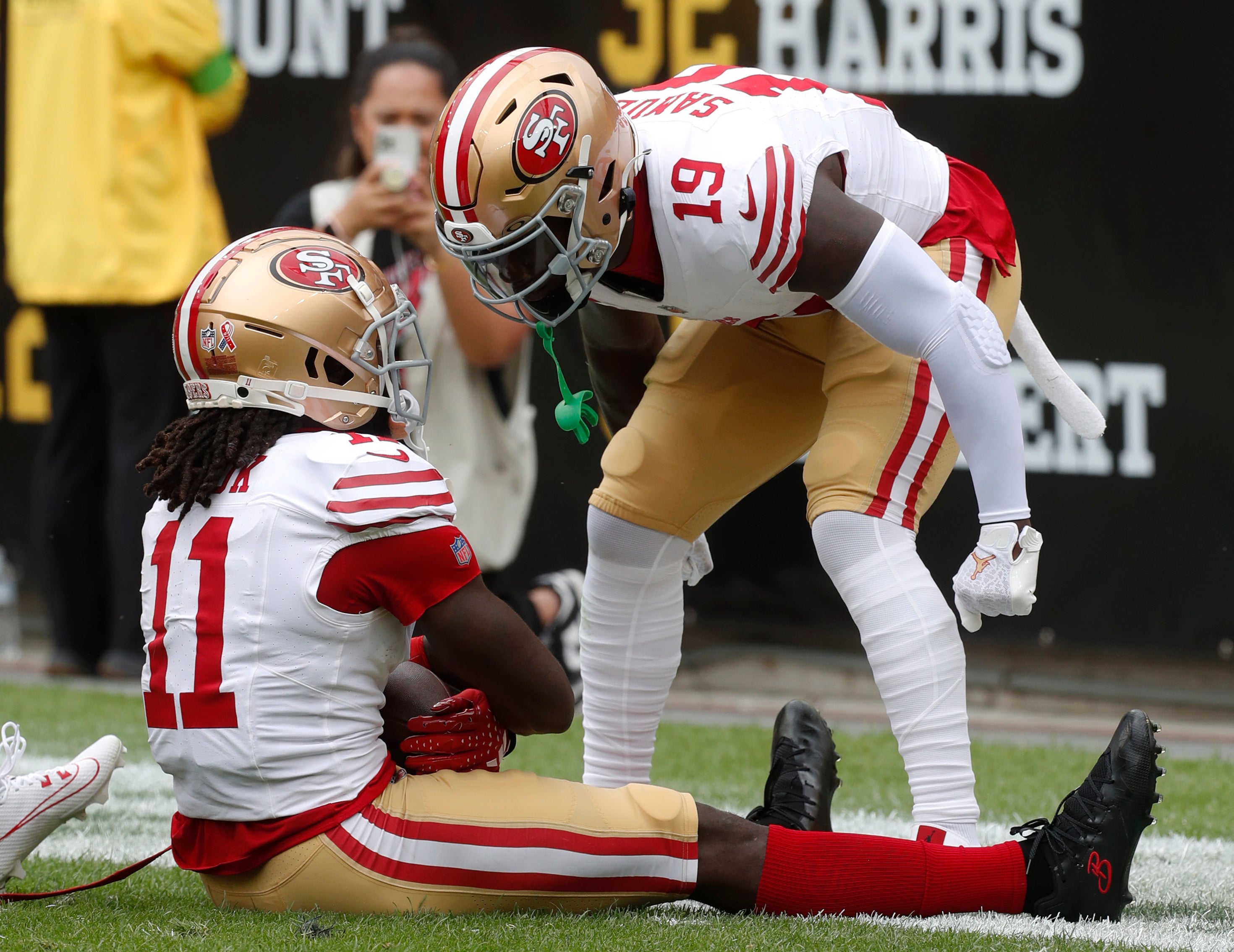 Sep 10, 2023; Pittsburgh, Pennsylvania, USA; San Francisco 49ers wide receiver Brandon Aiyuk (11) celebrates his touchdown with wide receiver Deebo Samuel (19) against the Pittsburgh Steelers during the first quarter at Acrisure Stadium. Mandatory Credit: Charles LeClaire-USA TODAY Sports