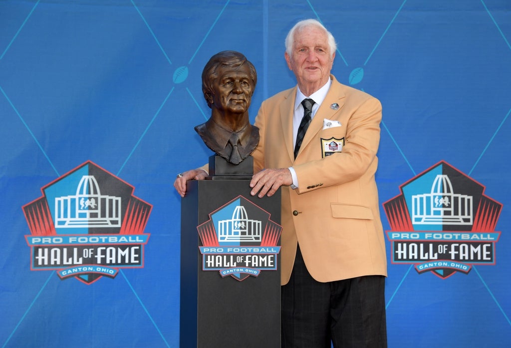 Former Cowboys executive Gil Brandt