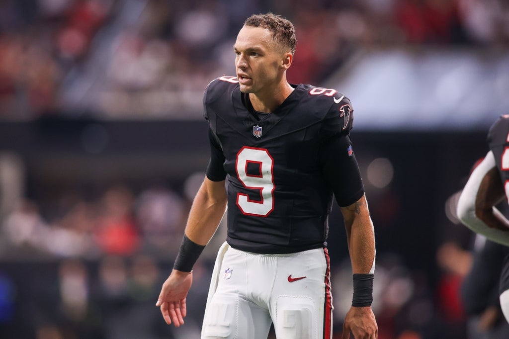 Falcons quarterback Desmond Ridder