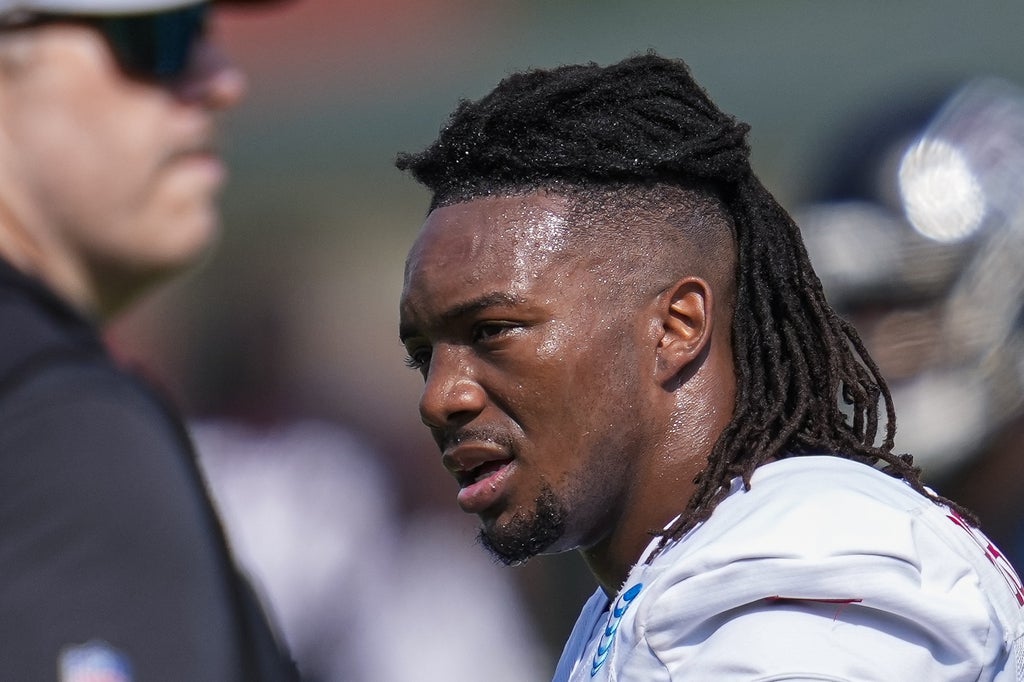 Falcons running back Bijan Robinson