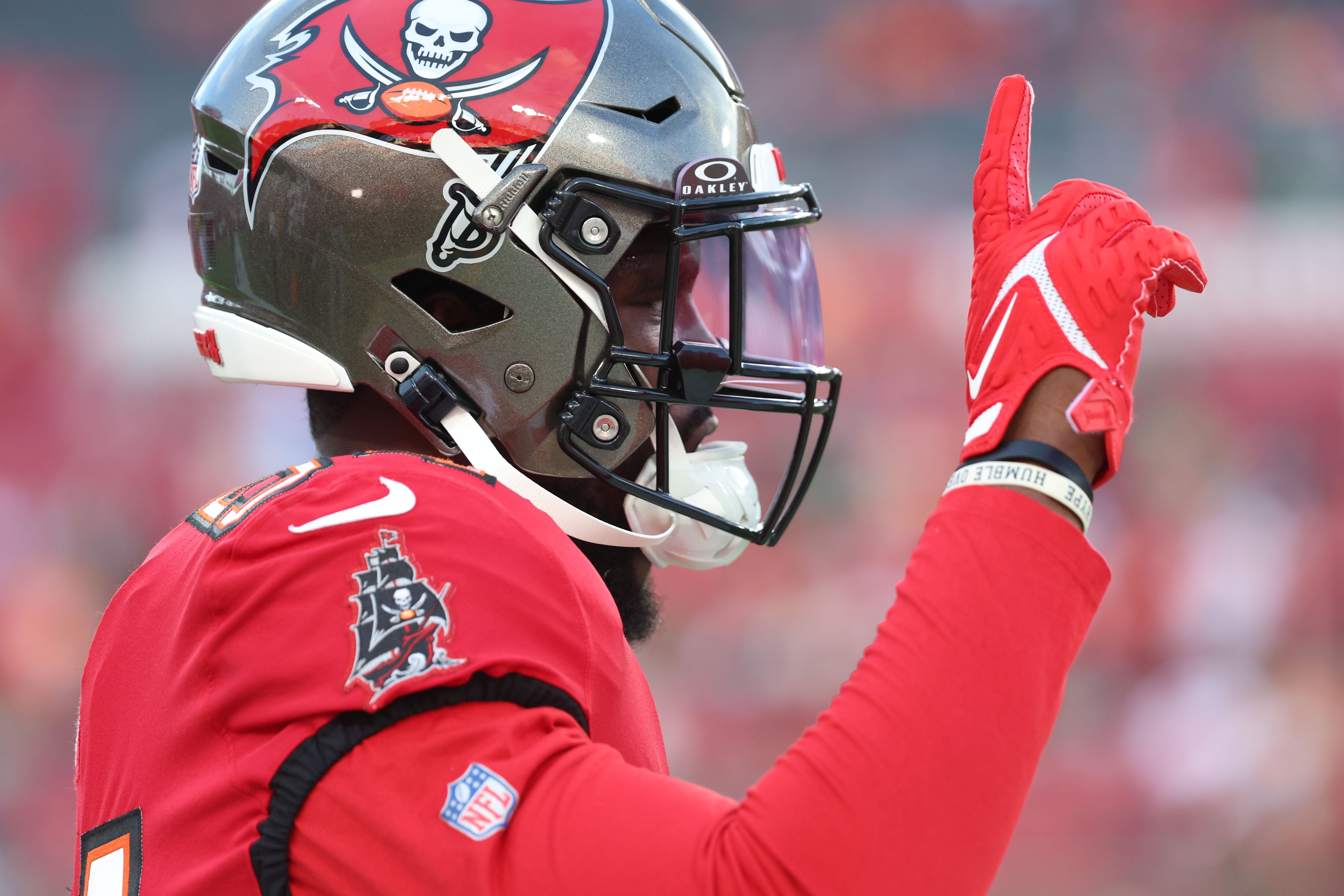 Sep 25, 2023; Tampa, Florida, USA; Tampa Bay Buccaneers linebacker Lavonte David (54) prior to the game against the Philadelphia Eagles at Raymond James Stadium. Mandatory Credit: Kim Klement Neitzel-USA TODAY Sports