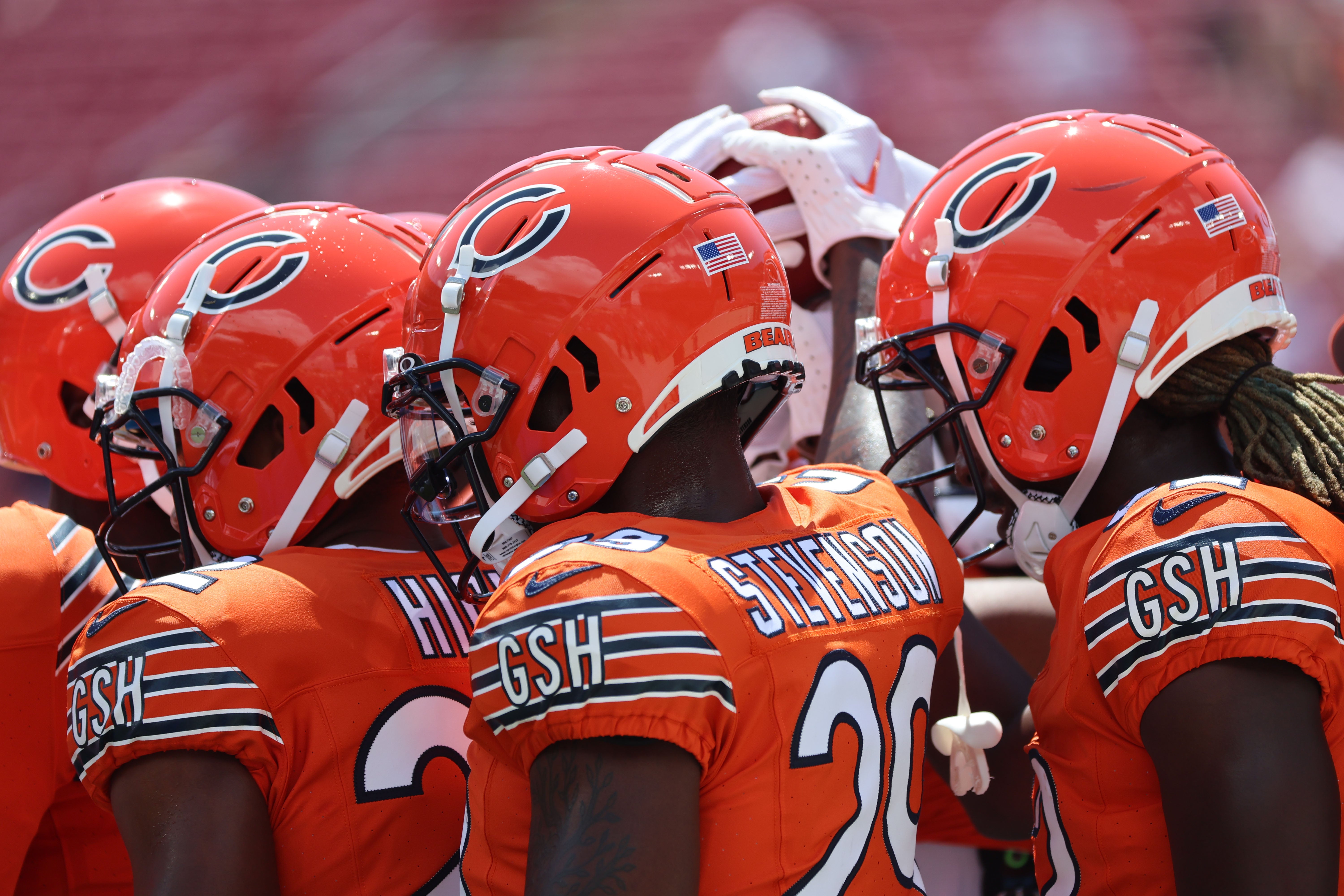 Sep 17, 2023; Tampa, Florida, USA; Chicago Bears cornerback Tyrique Stevenson (29) and teammates huddle up prior to the game against the Chicago Bears at Raymond James Stadium.