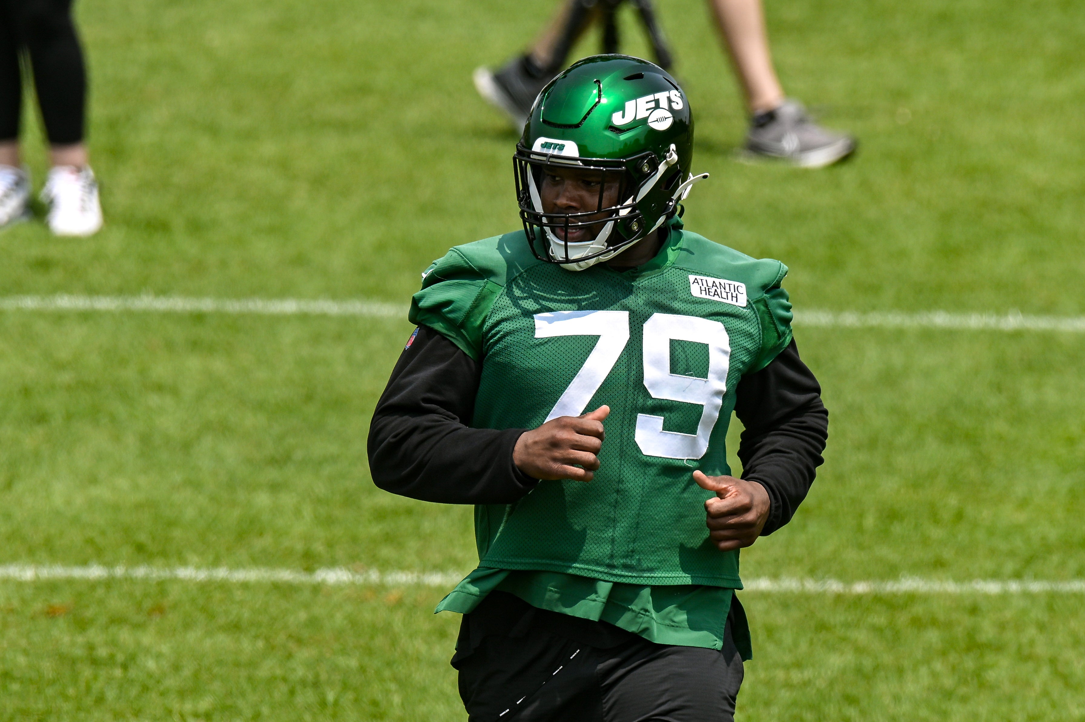 New York Jets defensive tackle Tanzel Smart (79) warms up during OTA s at Atlantic Health Jets Training Center. Mandatory Credit: Jonathan Jones-USA TODAY Sports