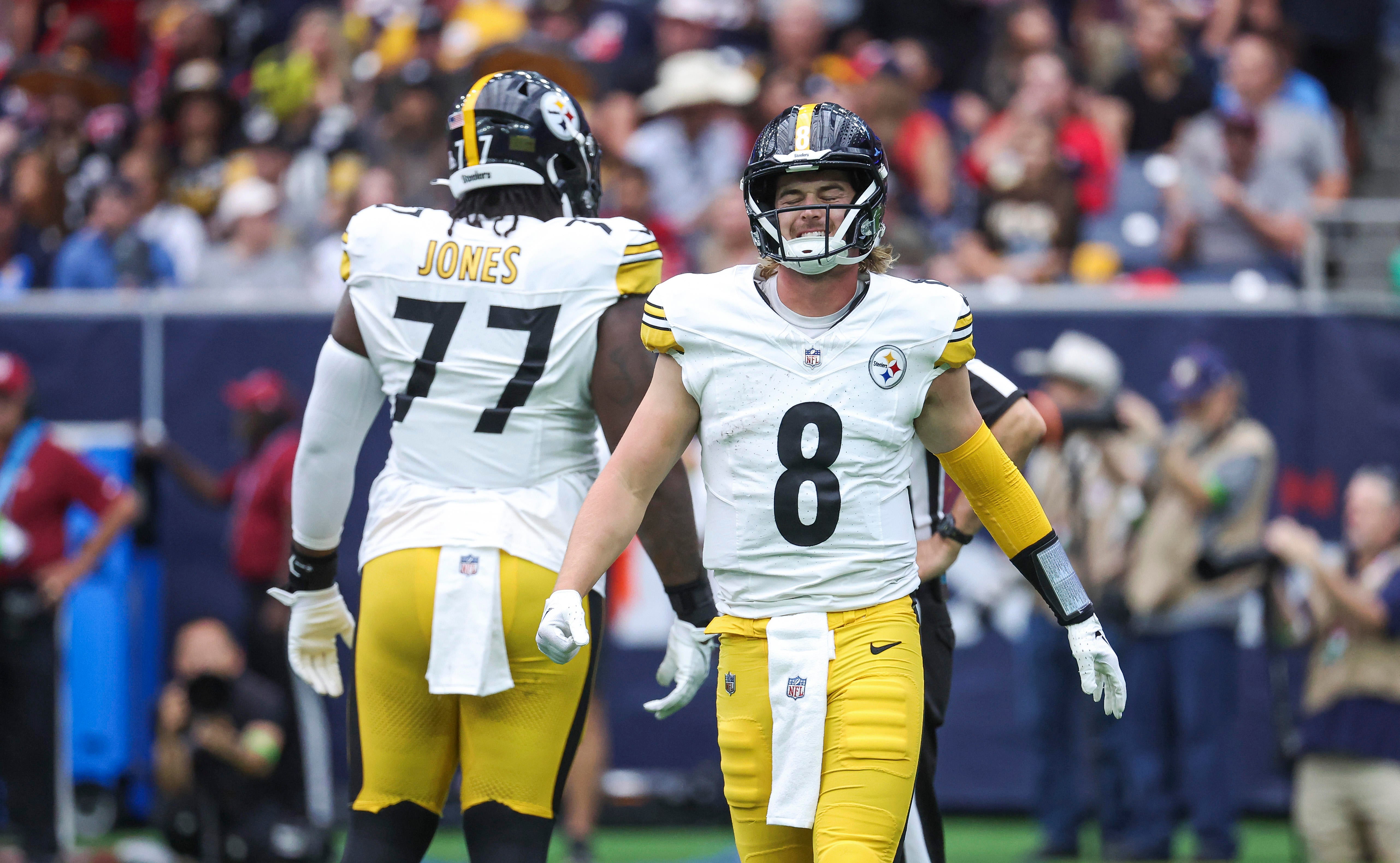 Oct 1, 2023; Houston, Texas, USA; Pittsburgh Steelers quarterback Kenny Pickett (8) reacts after a play during the first quarter against the Houston Texans at NRG Stadium. Mandatory Credit: Troy Taormina-USA TODAY Sports