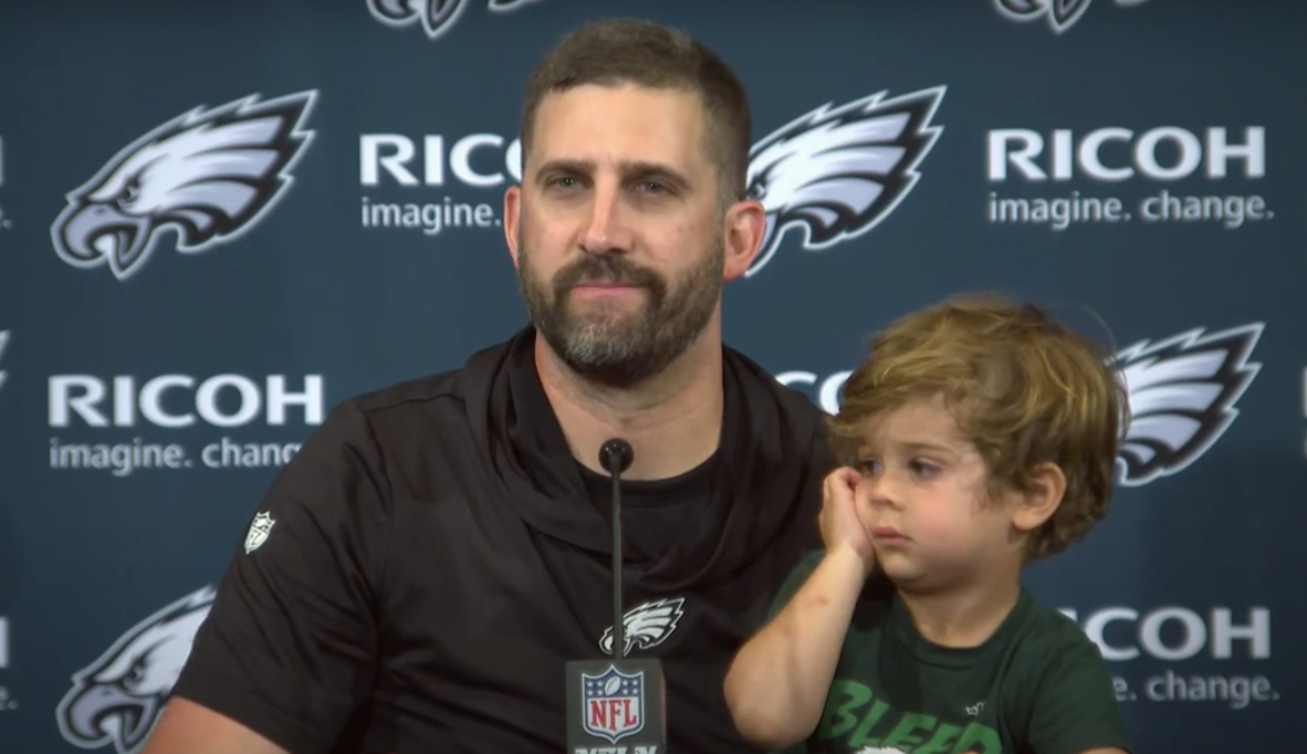 Eagles head coach Nick Sirianni and his son.