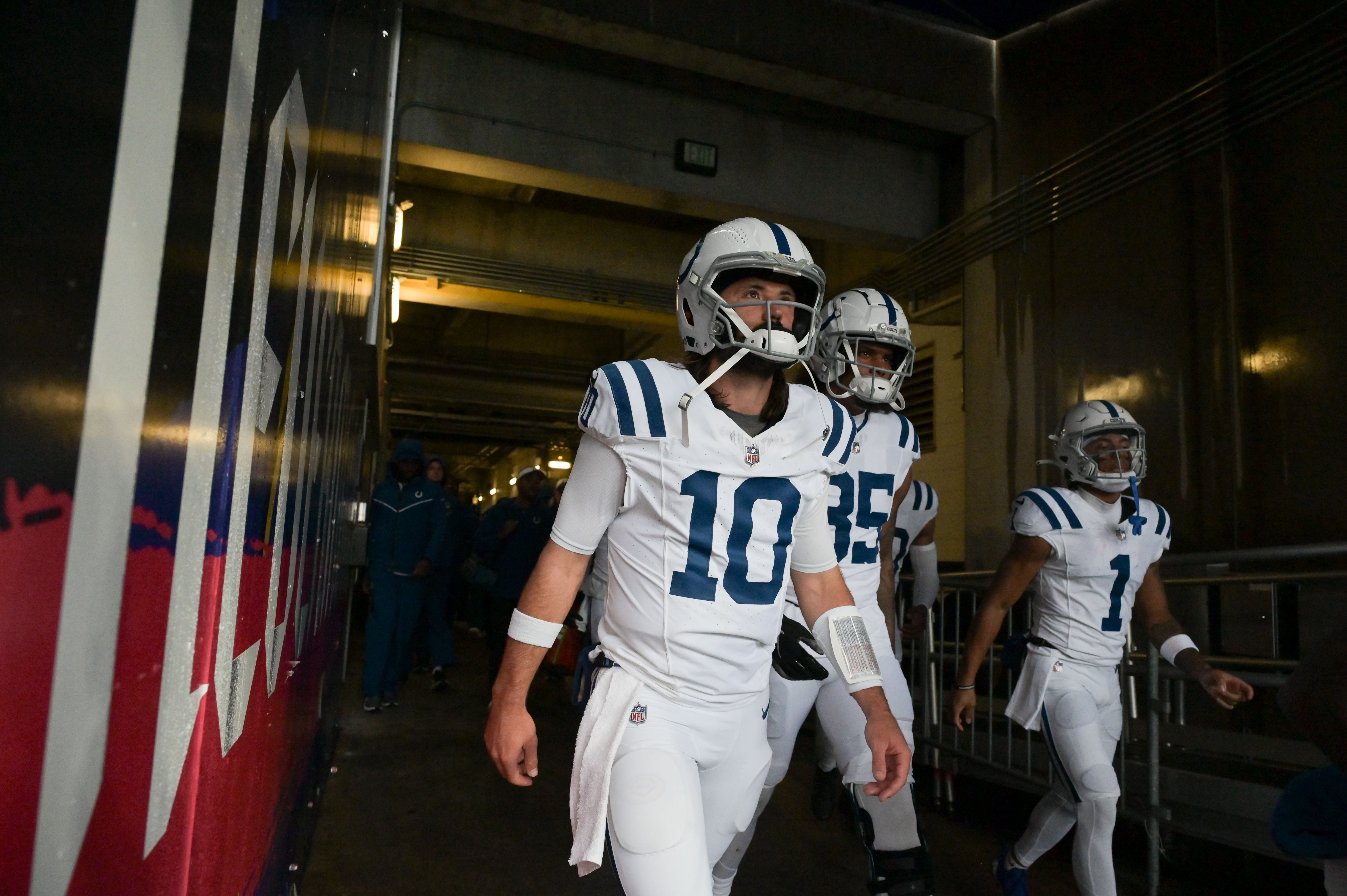 Sep 24, 2023; Baltimore, Maryland, USA; Indianapolis Colts quarterback Gardner Minshew (10) males his way to the field before the game against the Baltimore Ravens at M&T Bank Stadium.