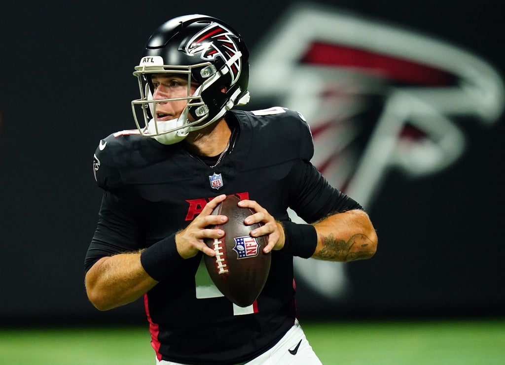 Falcons backup quarterback Taylor Heinicke