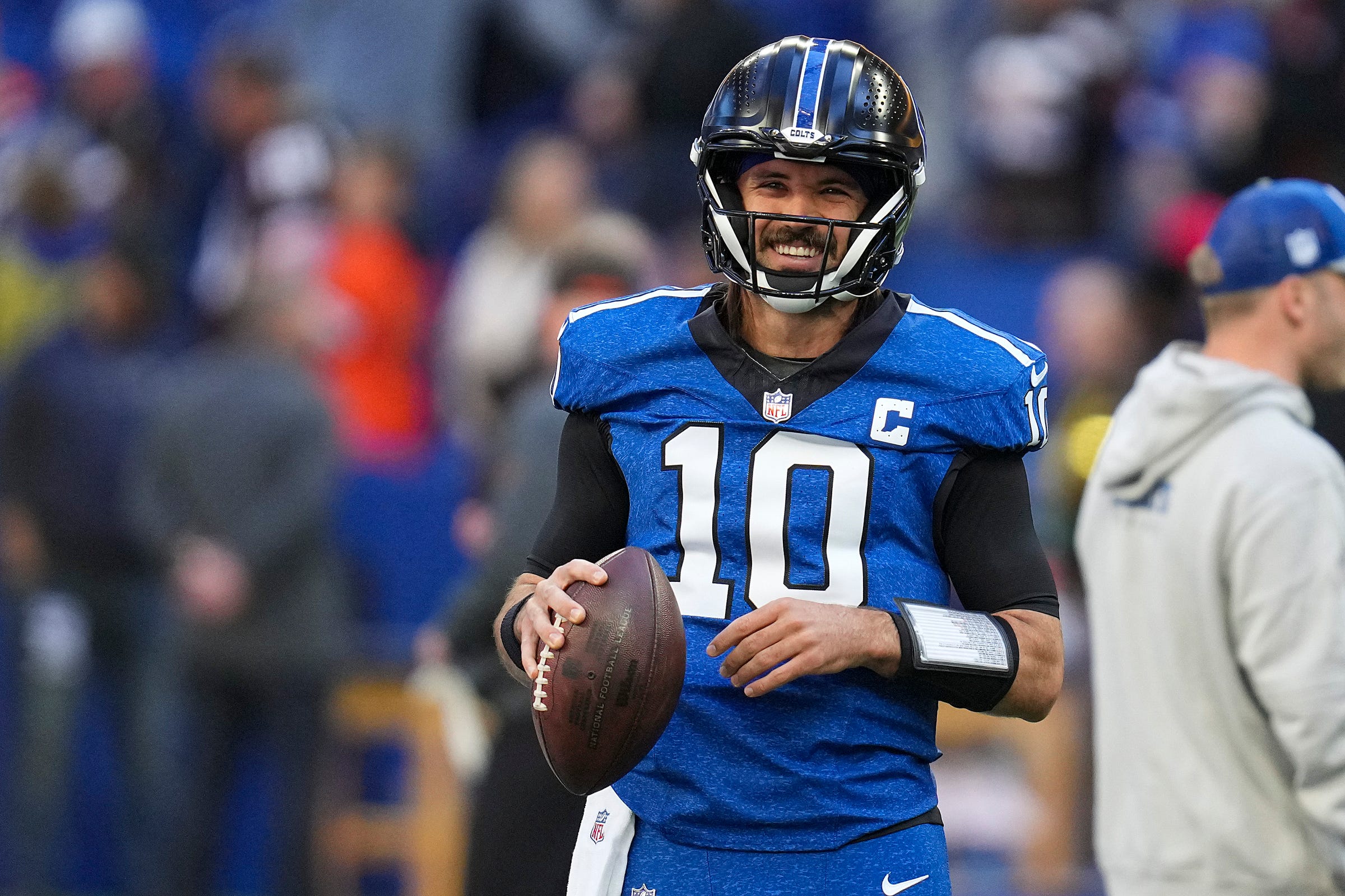 Indianapolis Colts quarterback Gardner Minshew II (10) warms up before facing the Cleveland Browns on Sunday, Oct. 22, 2023, at Lucas Oil Stadium in Indianapolis.