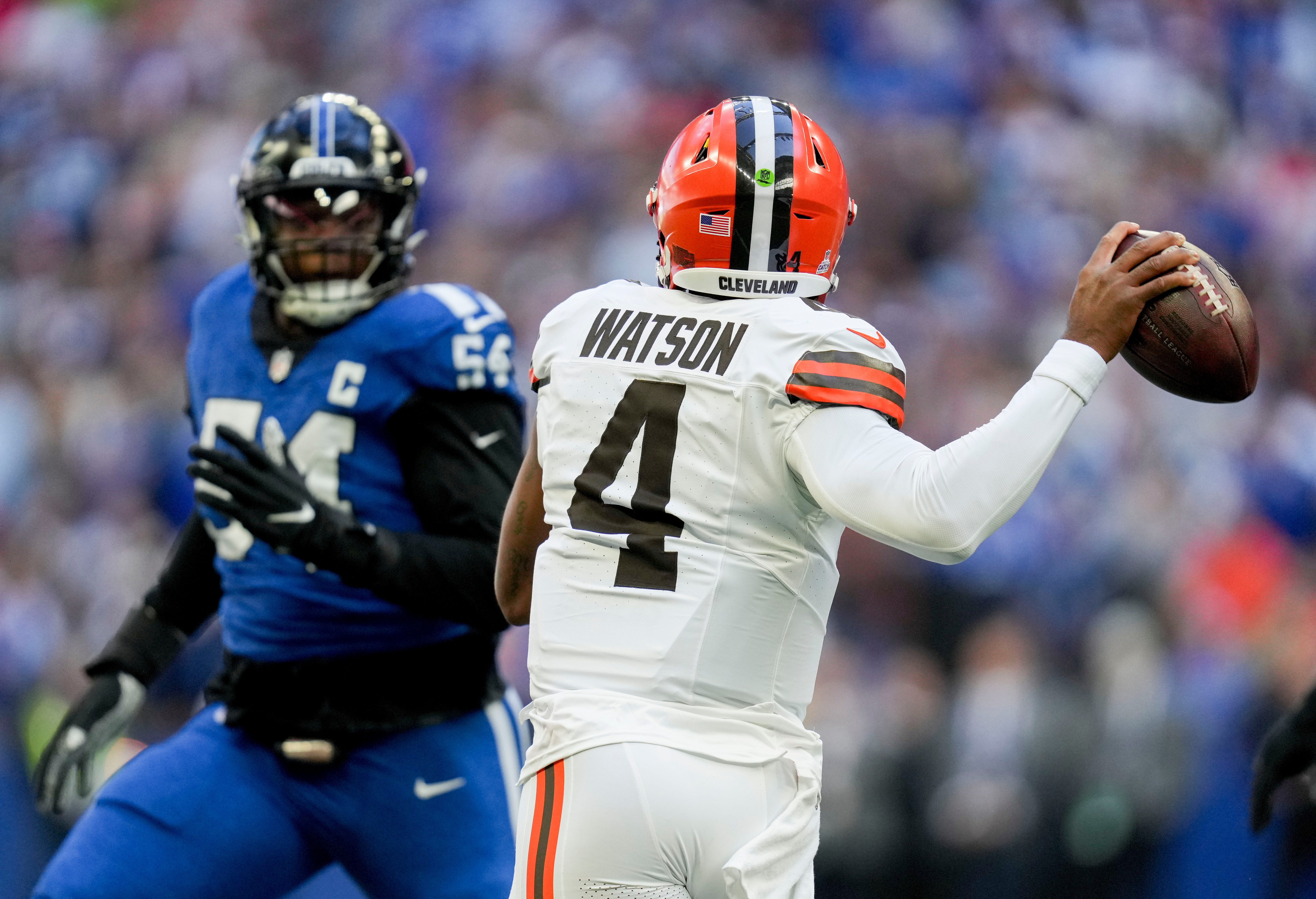 Cleveland Browns quarterback Deshaun Watson (4) looks to throw downfield Sunday, Oct. 22, 2023, during a game against the Indianapolis Colts at Lucas Oil Stadium in Indianapolis.
