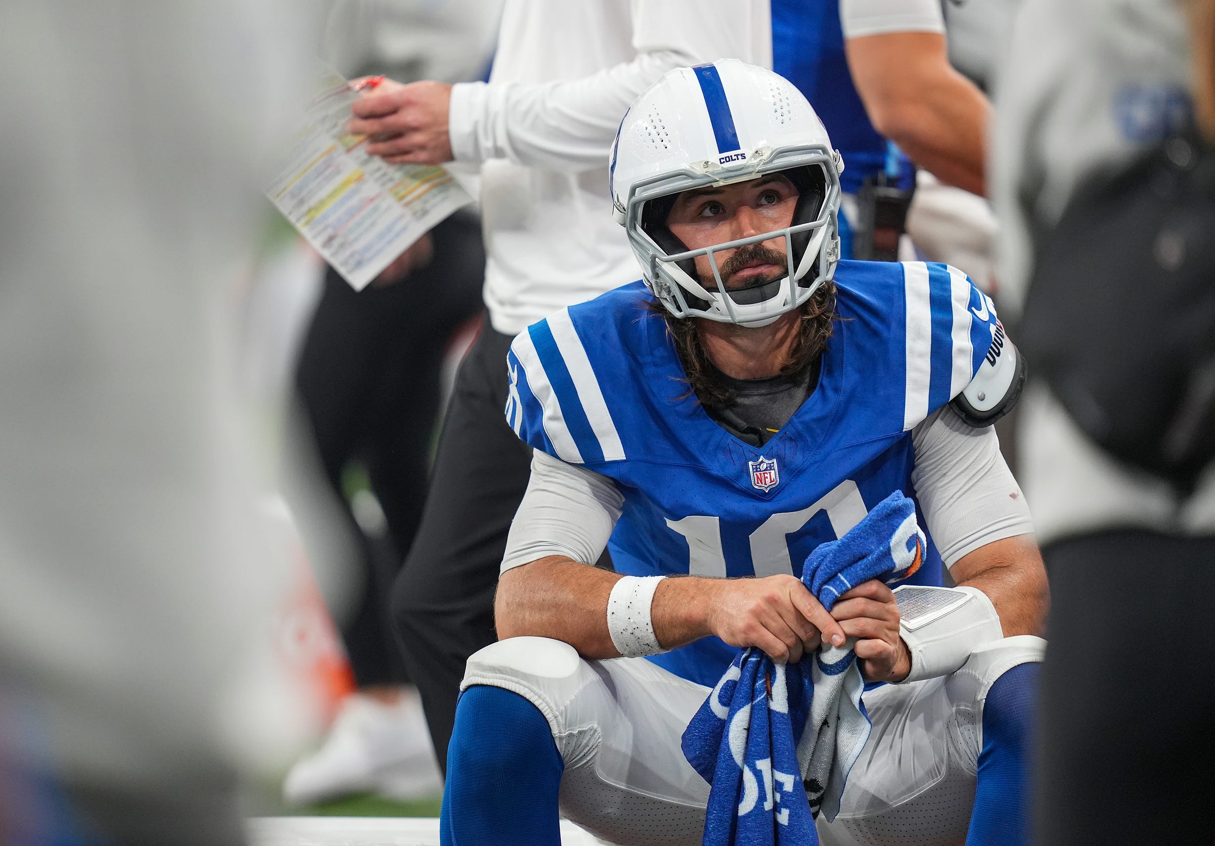 Indianapolis Colts quarterback Gardner Minshew II (10) looks to the scoreboard as the team closes in on a loss to the Saints on Sunday, Oct. 29, 2023, at Lucas Oil Stadium in Indianapolis. The Colts lost to the Saints, 38-27.