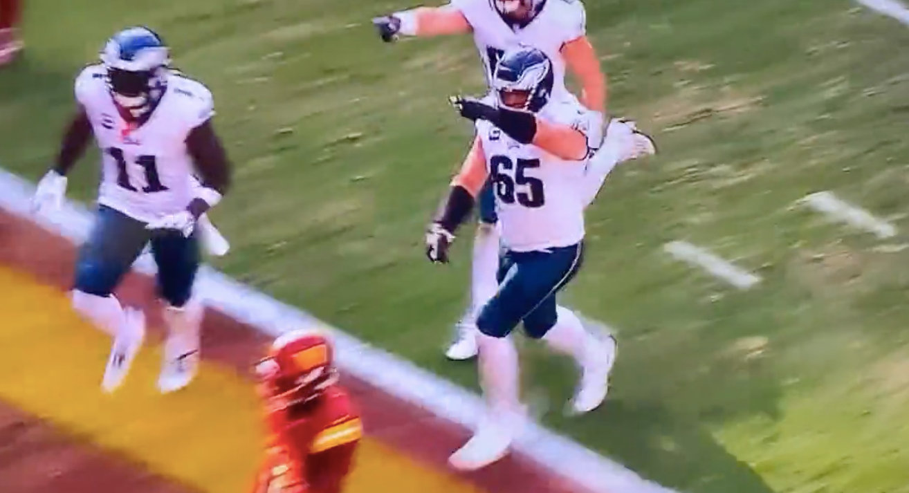 Eagles OL Lane Johnson sprints to celebrate Julio Jones' TD