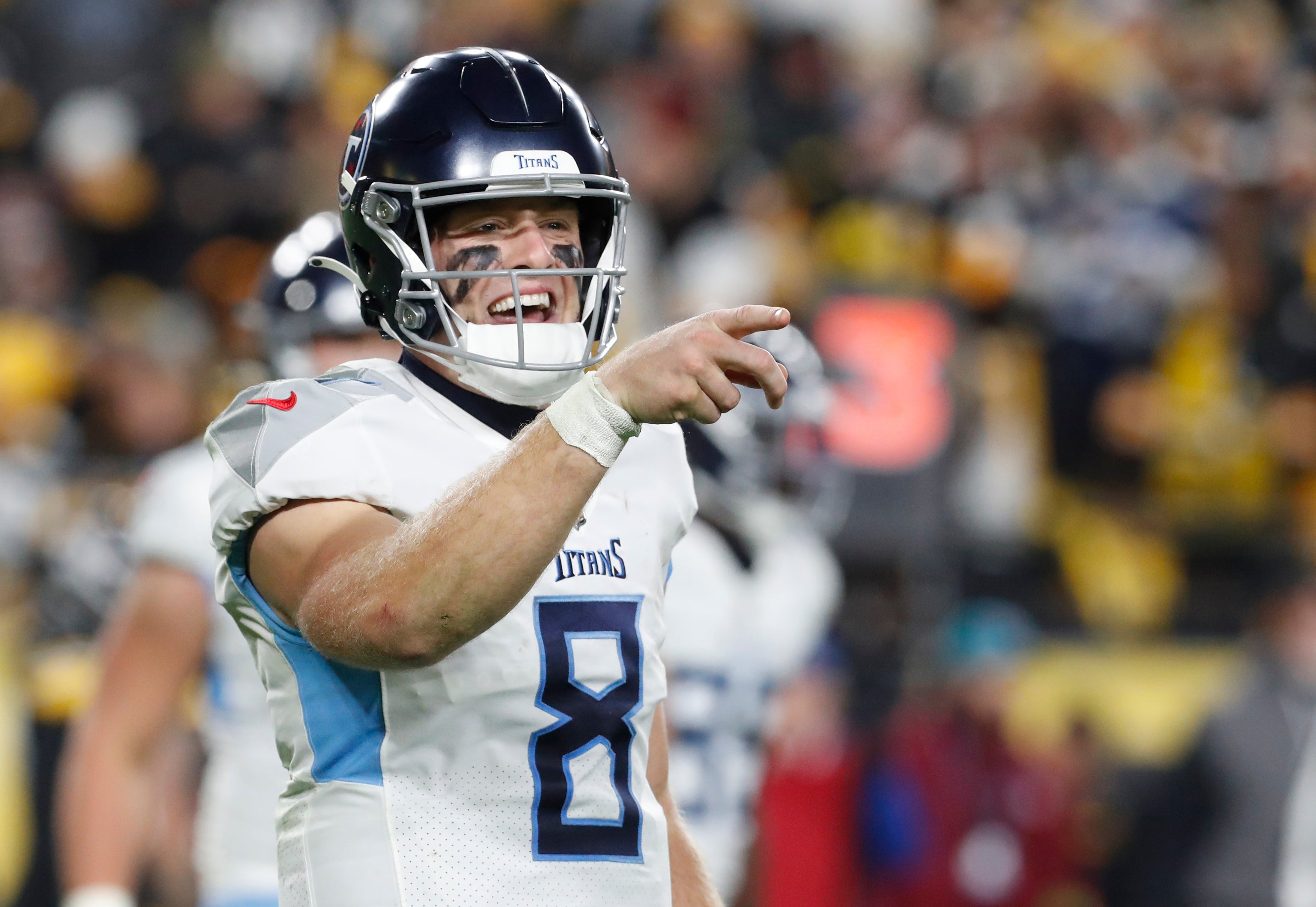 Nov 2, 2023; Pittsburgh, Pennsylvania, USA; Tennessee Titans quarterback Will Levis (8) gestures to the sidelines against the Pittsburgh Steelers during the third quarter at Acrisure Stadium. Pittsburgh won 20-16. Mandatory Credit: Charles LeClaire-USA TODAY Sports