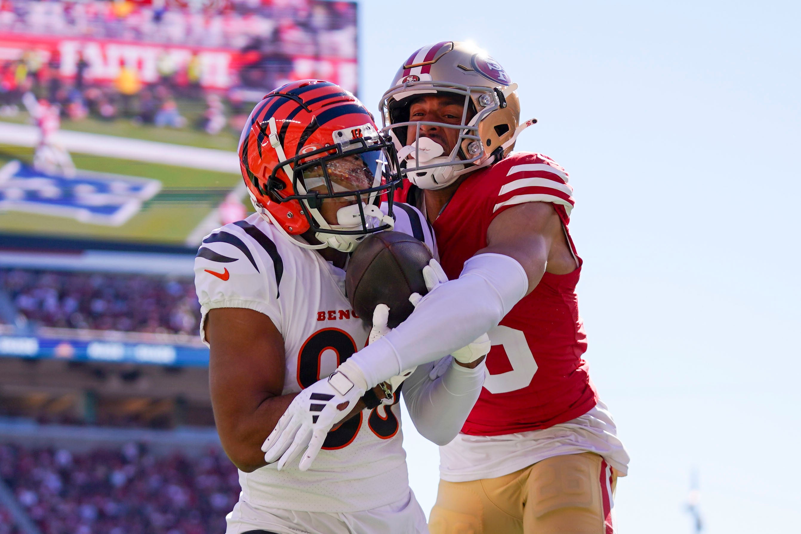 October 29, 2023; Santa Clara, California, USA; Cincinnati Bengals wide receiver Tyler Boyd (83) catches a touchdown against San Francisco 49ers cornerback Isaiah Oliver (26) during the first quarter at Levi's Stadium.