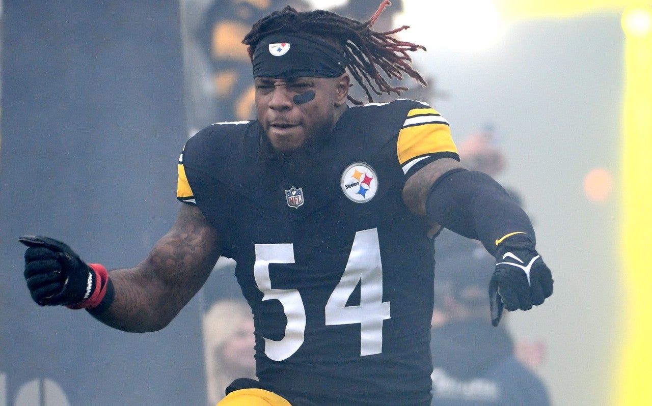 Oct 29, 2023; Pittsburgh, Pennsylvania, USA; Pittsburgh Steelers linebacker Kwon Alexander (54) is introduced before playing the Jacksonville Jaguars at Acrisure Stadium. Mandatory Credit: Philip G. Pavely-USA TODAY Sports