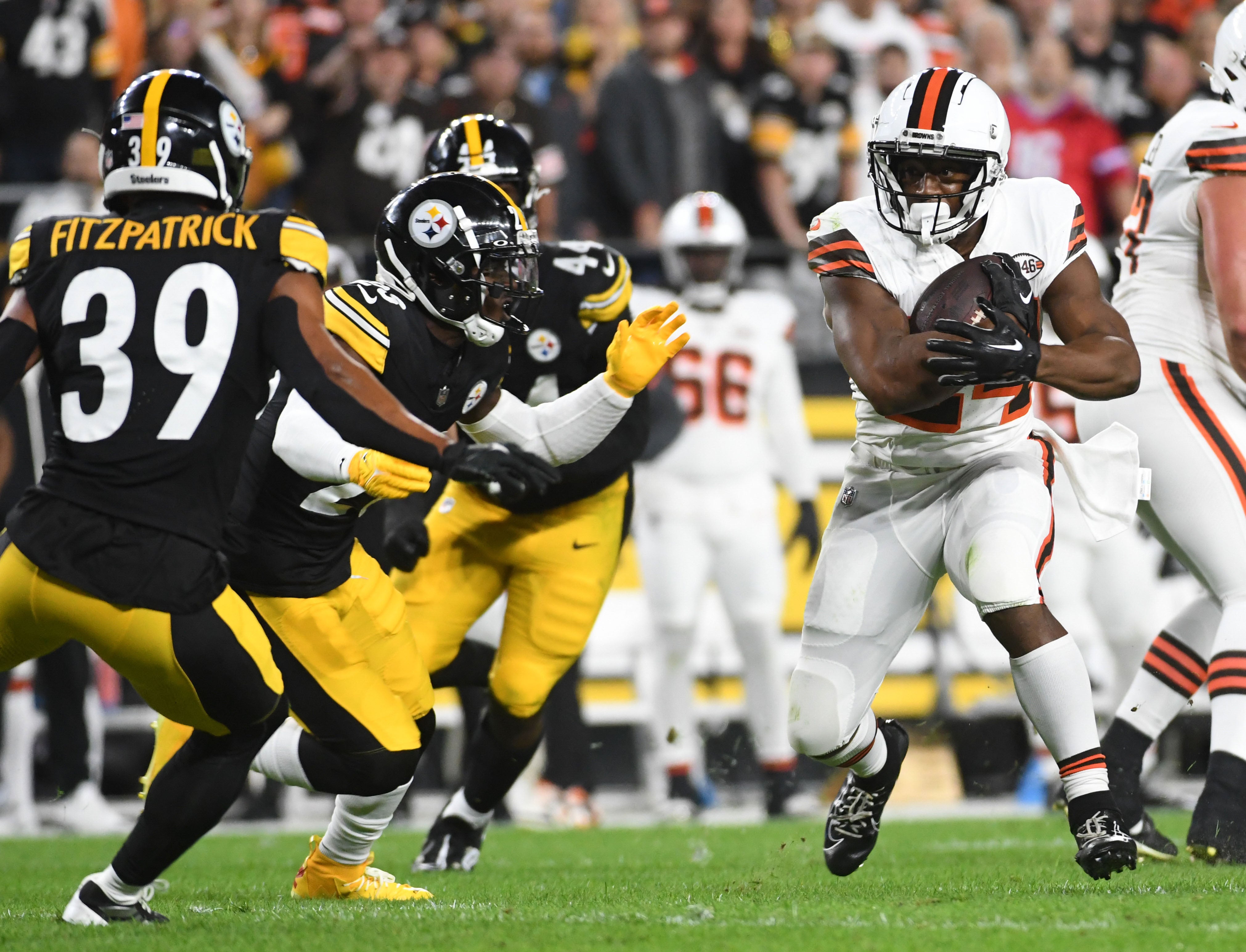 Sep 18, 2023; Pittsburgh, Pennsylvania, USA; Cleveland Browns running back Nick Chubb (24) approaches Pittsburgh Steelers safety Minkah Fitzpatrick (39) during the first quarter at Acrisure Stadium. Mandatory Credit: Philip G. Pavely-USA TODAY Sports  