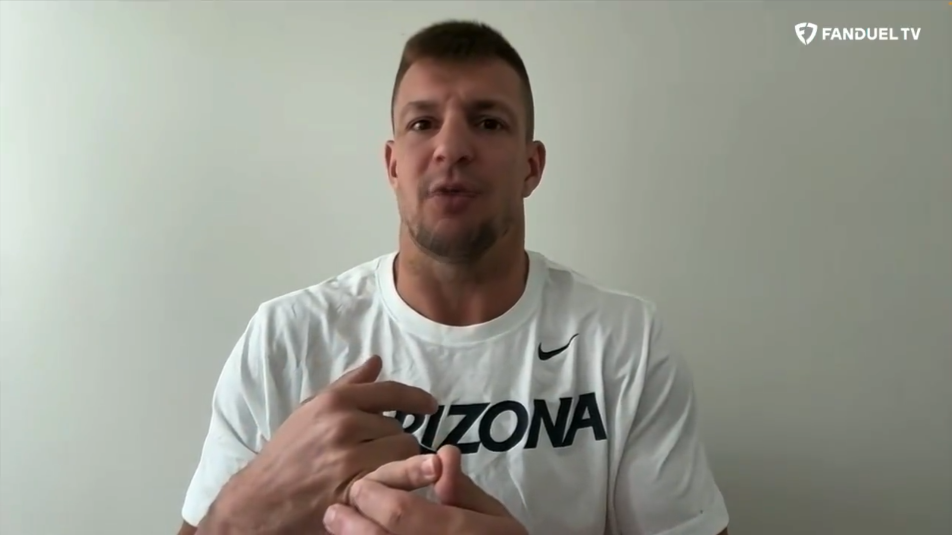 Future Hall of Famer Rob Gronkowski puts Dallas Cowboys CB Trevon Diggs and Buffalo Bills WR Stefon Diggs on blast after the latest controversy.