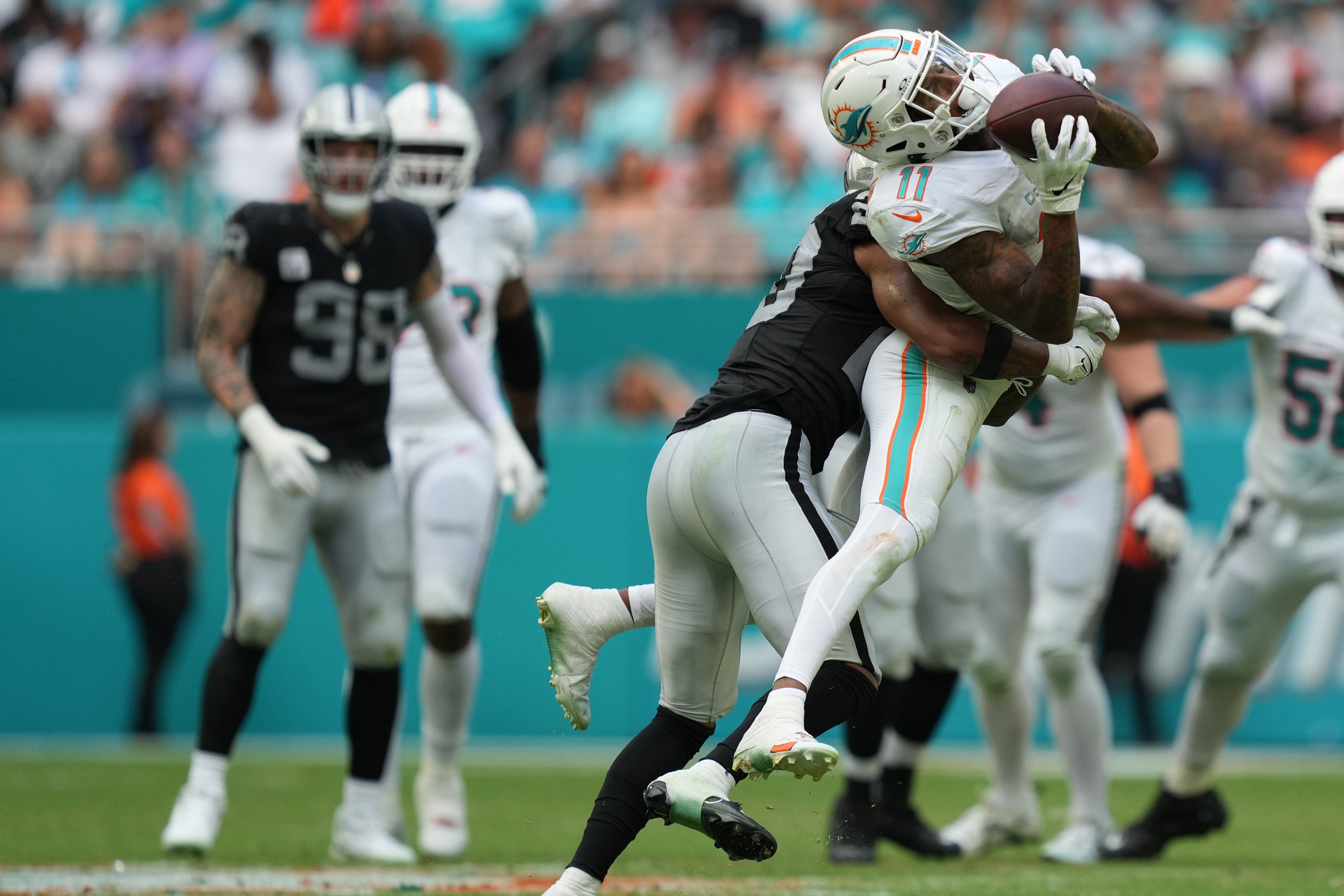 Las Vegas Raiders Miami Dolphins