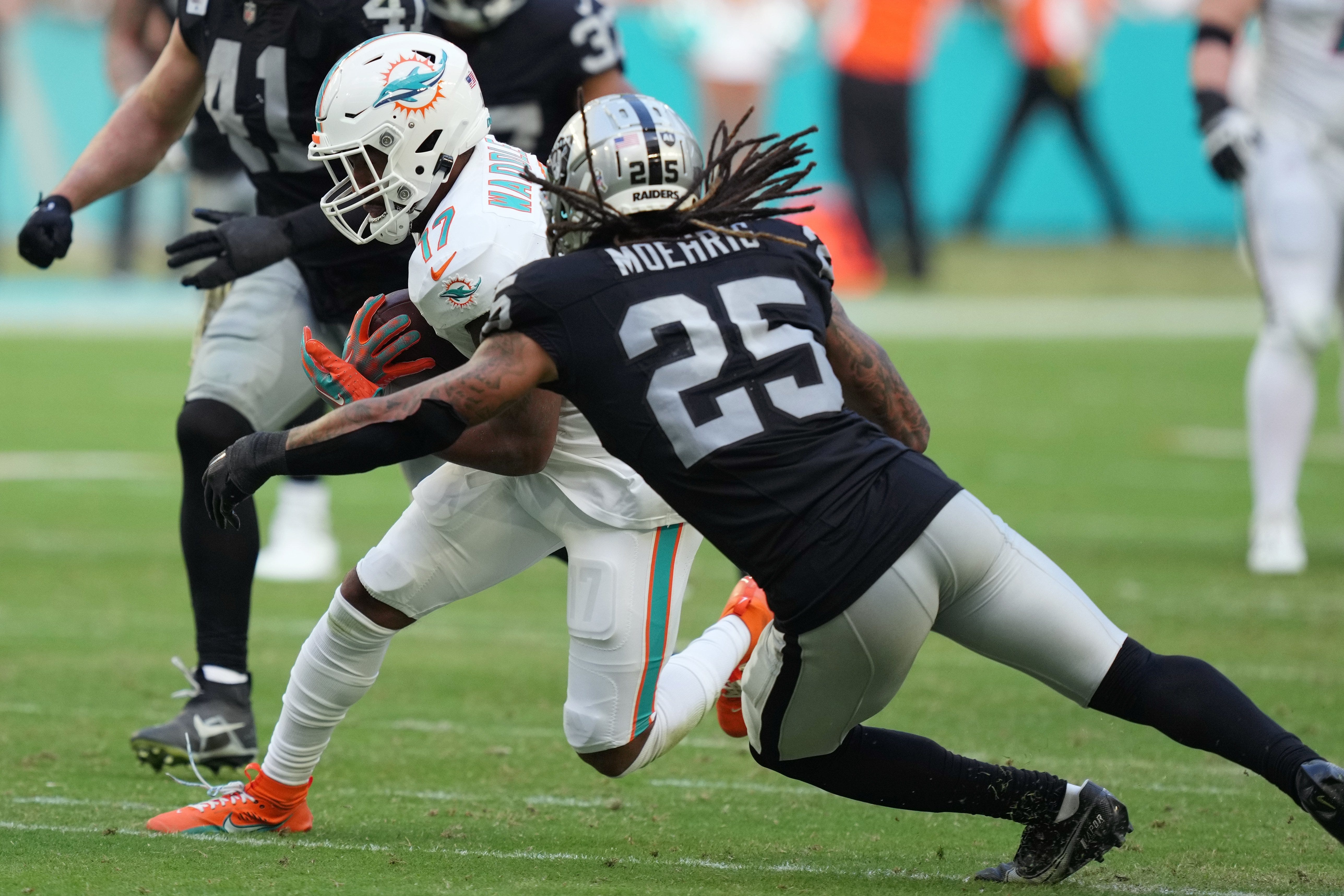 Las Vegas Raiders Tre'Von Moehrig