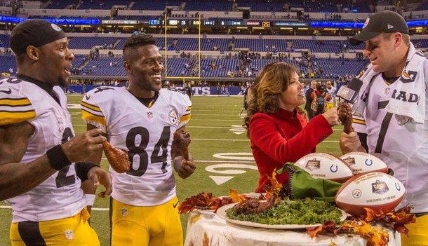 Nov 24, 2016; Indianapolis, IN, USA; Pittsburgh Steelers running back Le'Veon Bell (26), wide receiver Antonio Brown (84) and quarterback Ben Roethlisberger (7) eat a turkey leg after the game at Lucas Oil Stadium. The Pittsburgh Steelers beat the Indianapolis Colts 28-7. Mandatory Credit: Trevor Ruszkowski-USA TODAY Sports
