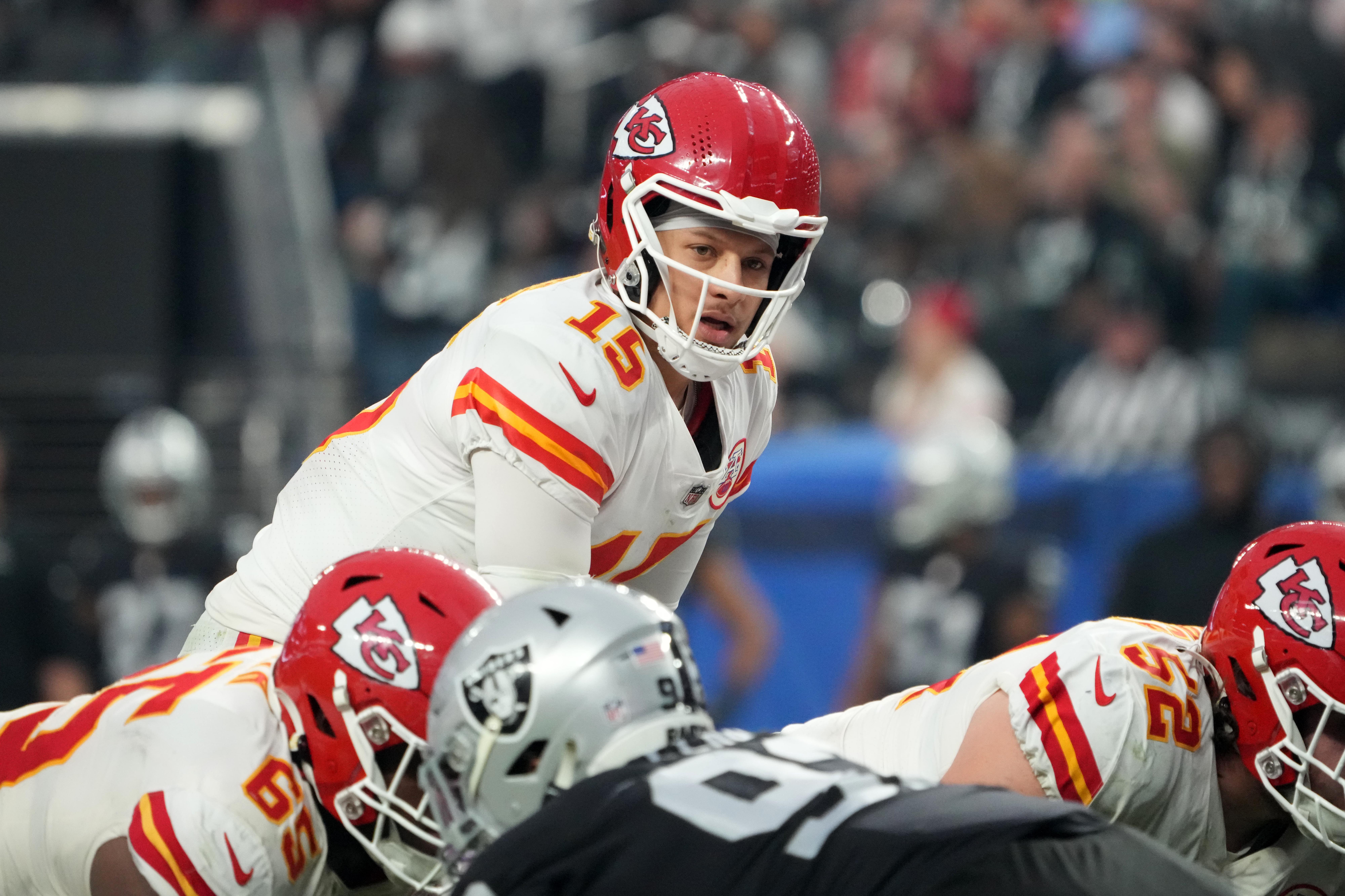 Kansas City Chiefs Las vegas Raiders Patrick Mahomes