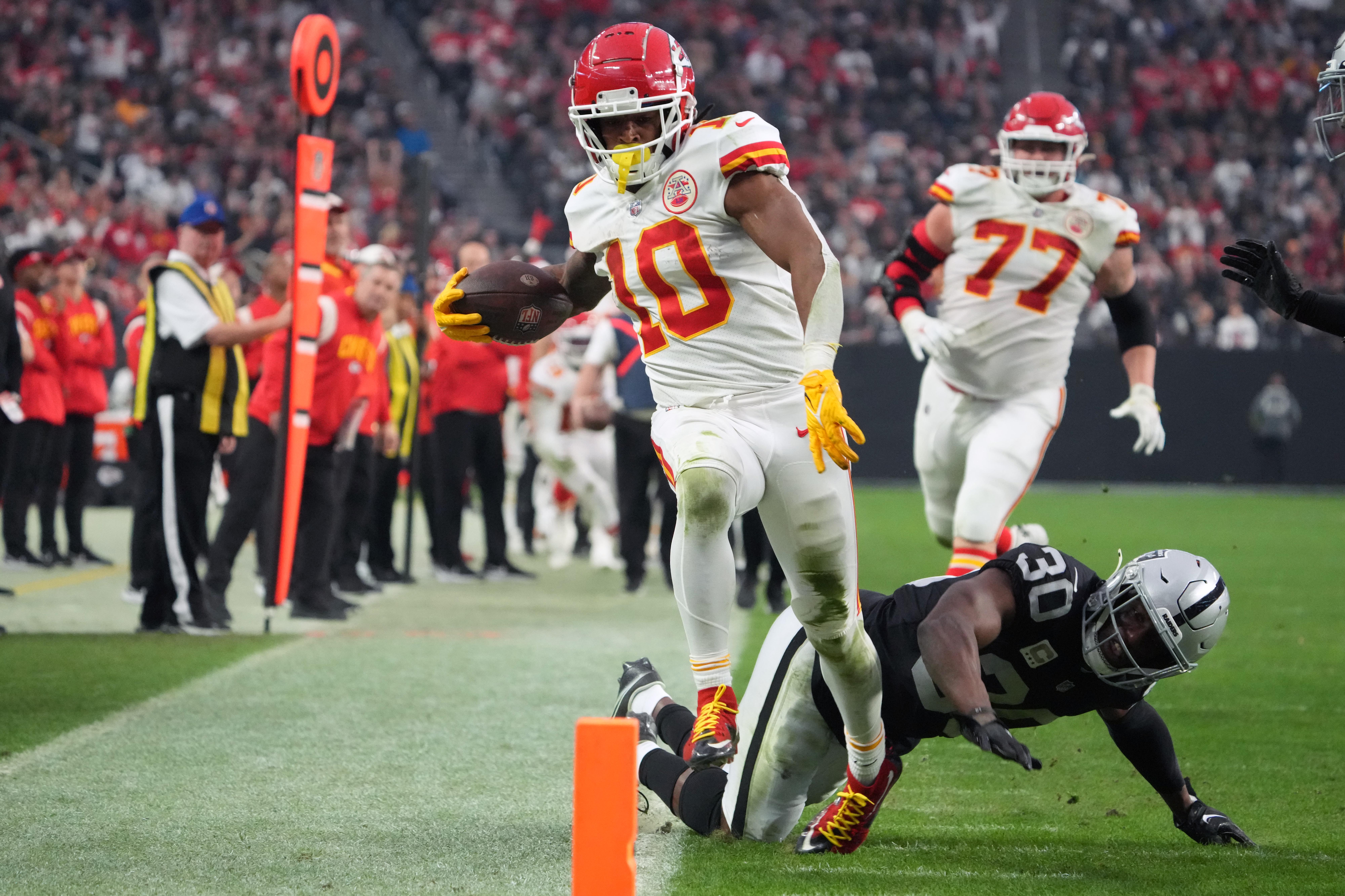 Kansas City Chiefs Las Vegas Raiders Isiah Pacheco