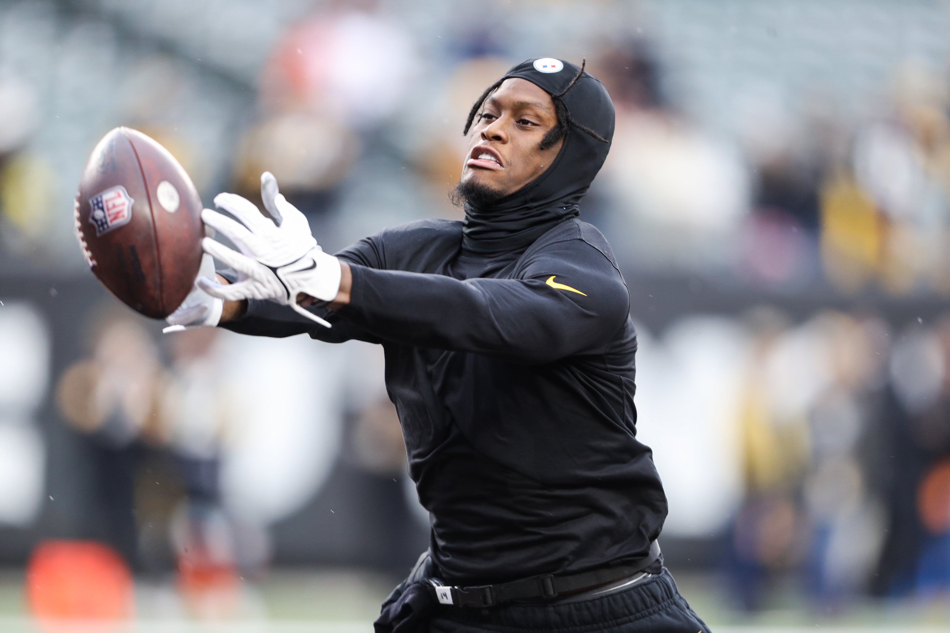 Nov 26, 2023; Cincinnati, Ohio, USA; Pittsburgh Steelers wide receiver George Pickens (14) warms up before the game against the Cincinnati Bengals at Paycor Stadium. Mandatory Credit: Joseph Maiorana-USA TODAY Sports  