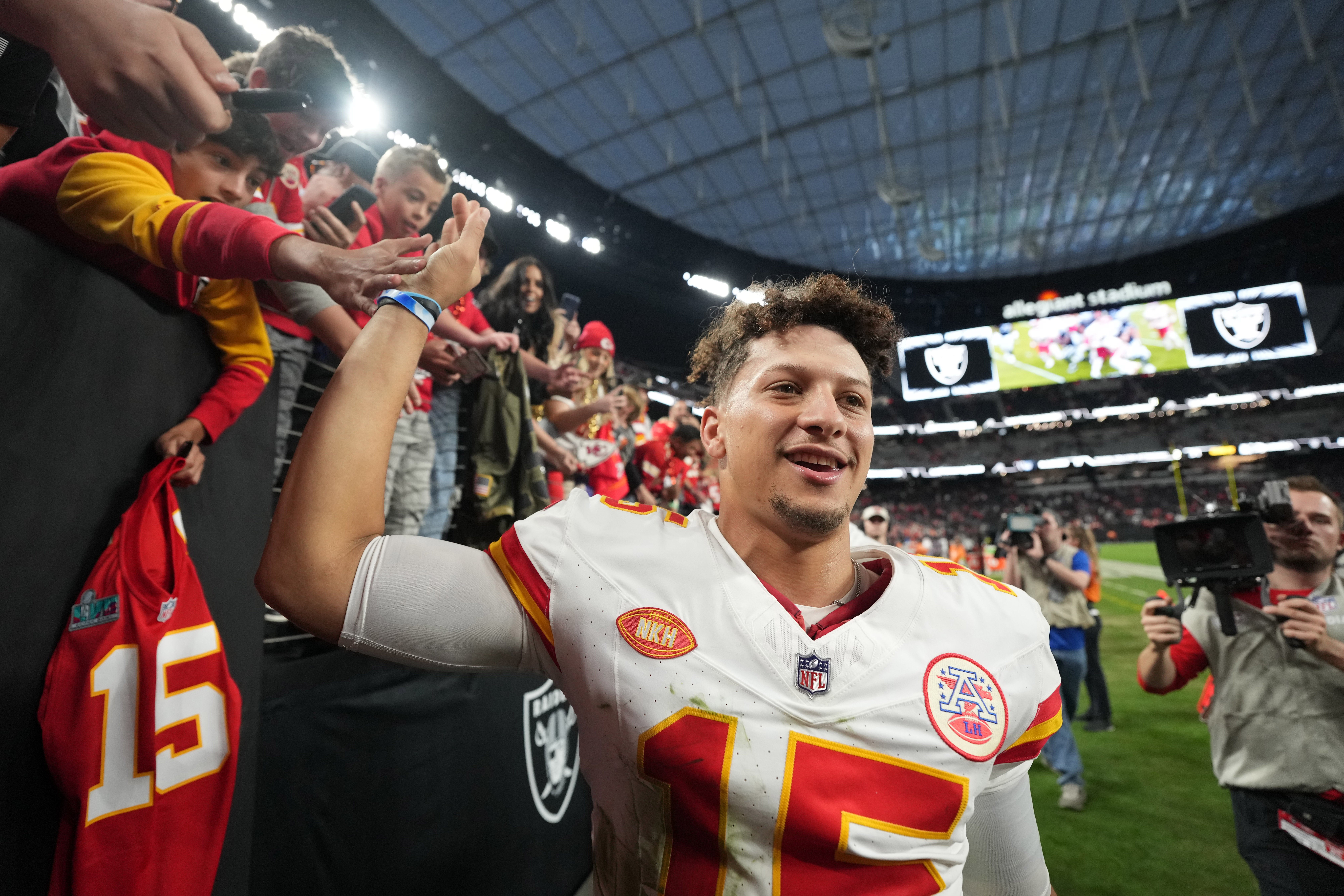Kansas City Chiefs Las Vegas Raiders Patrick Mahomes