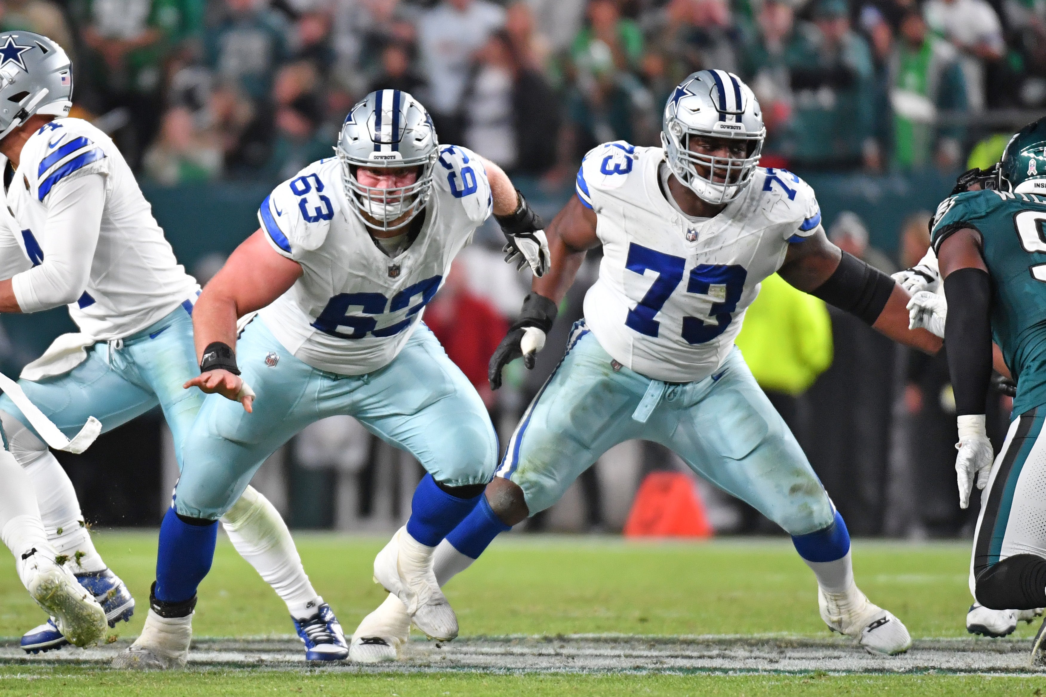 Tyler Biadasz and Tyler Smith vs Philadelphia