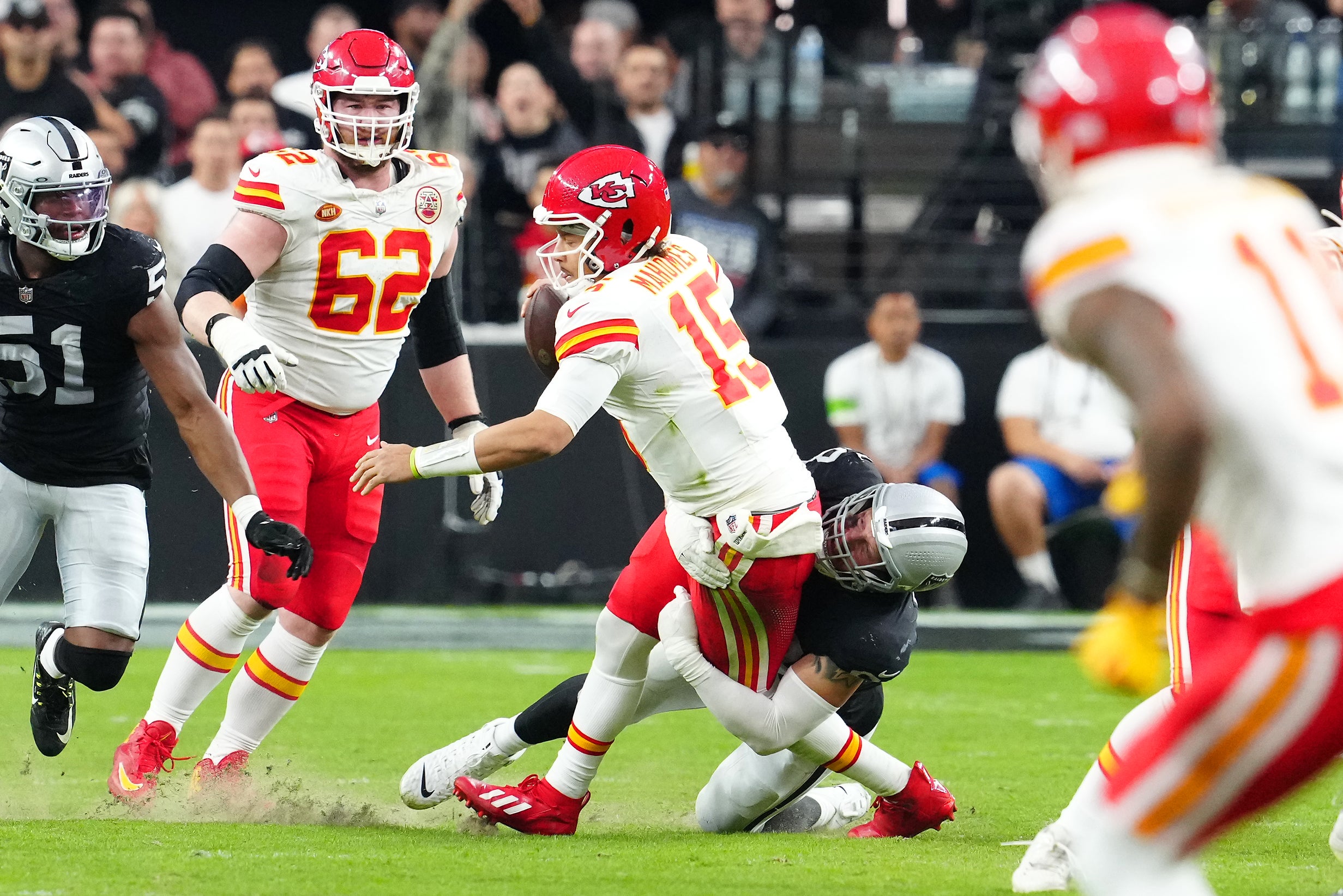 Kansas City Chiefs Patrick Mahomes Maxx Crosby Malcolm Koonce Las Vegas Raiders