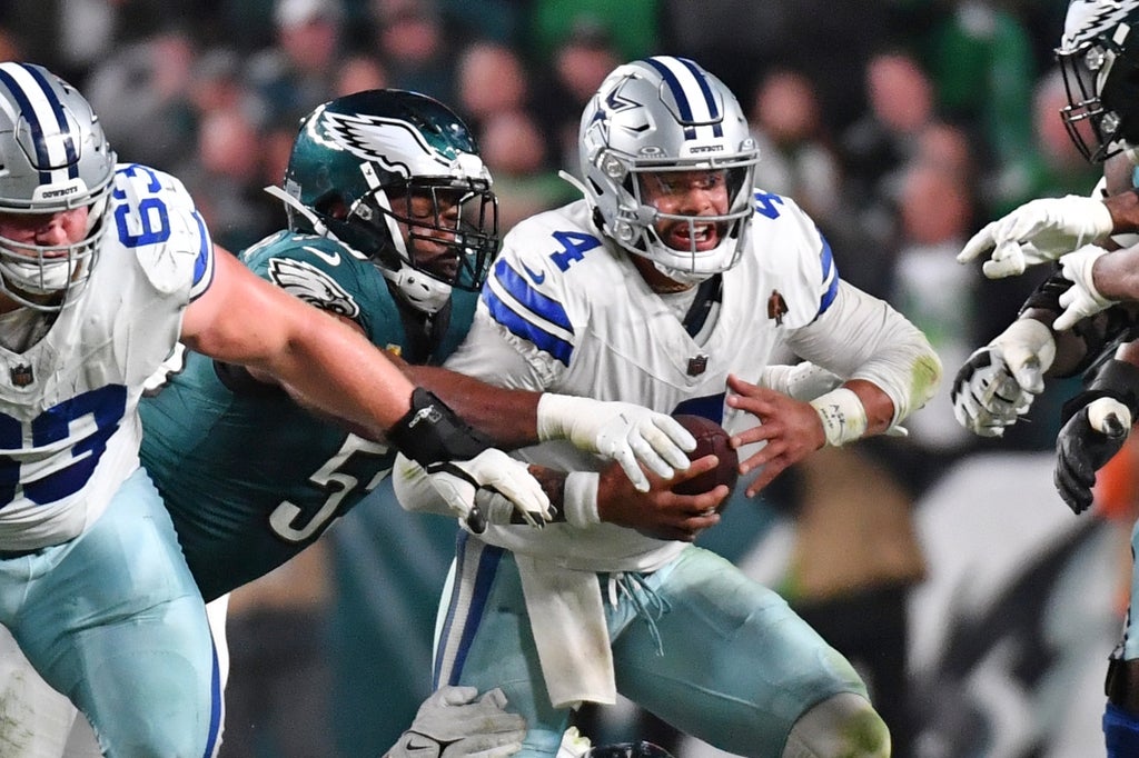 Philadelphia Eagles defensive end Brandon Graham sacks Dallas Cowboys quarterback Dak Prescott during the fourth quarter at Lincoln Financial Field.